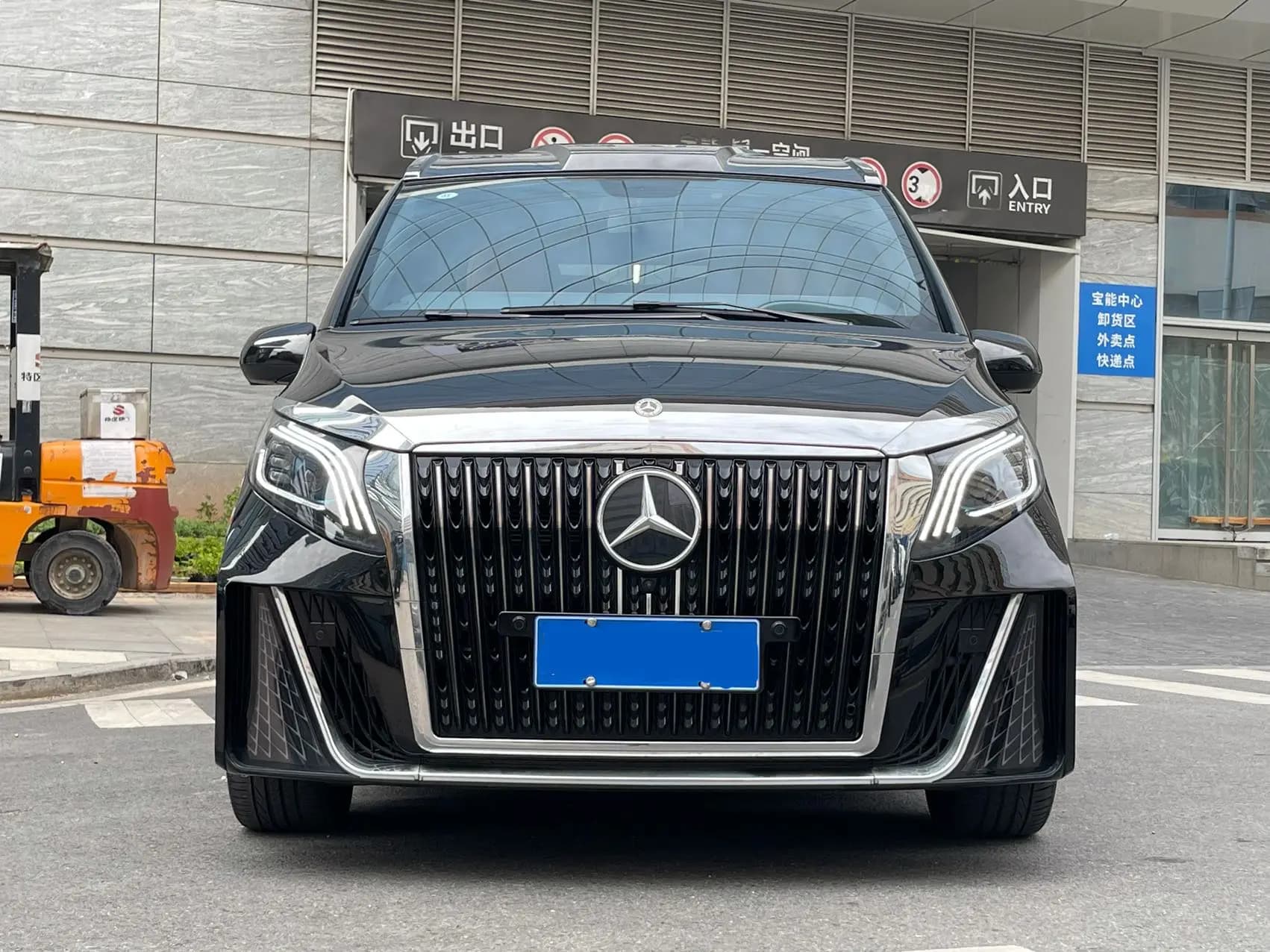 Mercedes-Benz Vito 2024 г. 10063 км. — фото 2