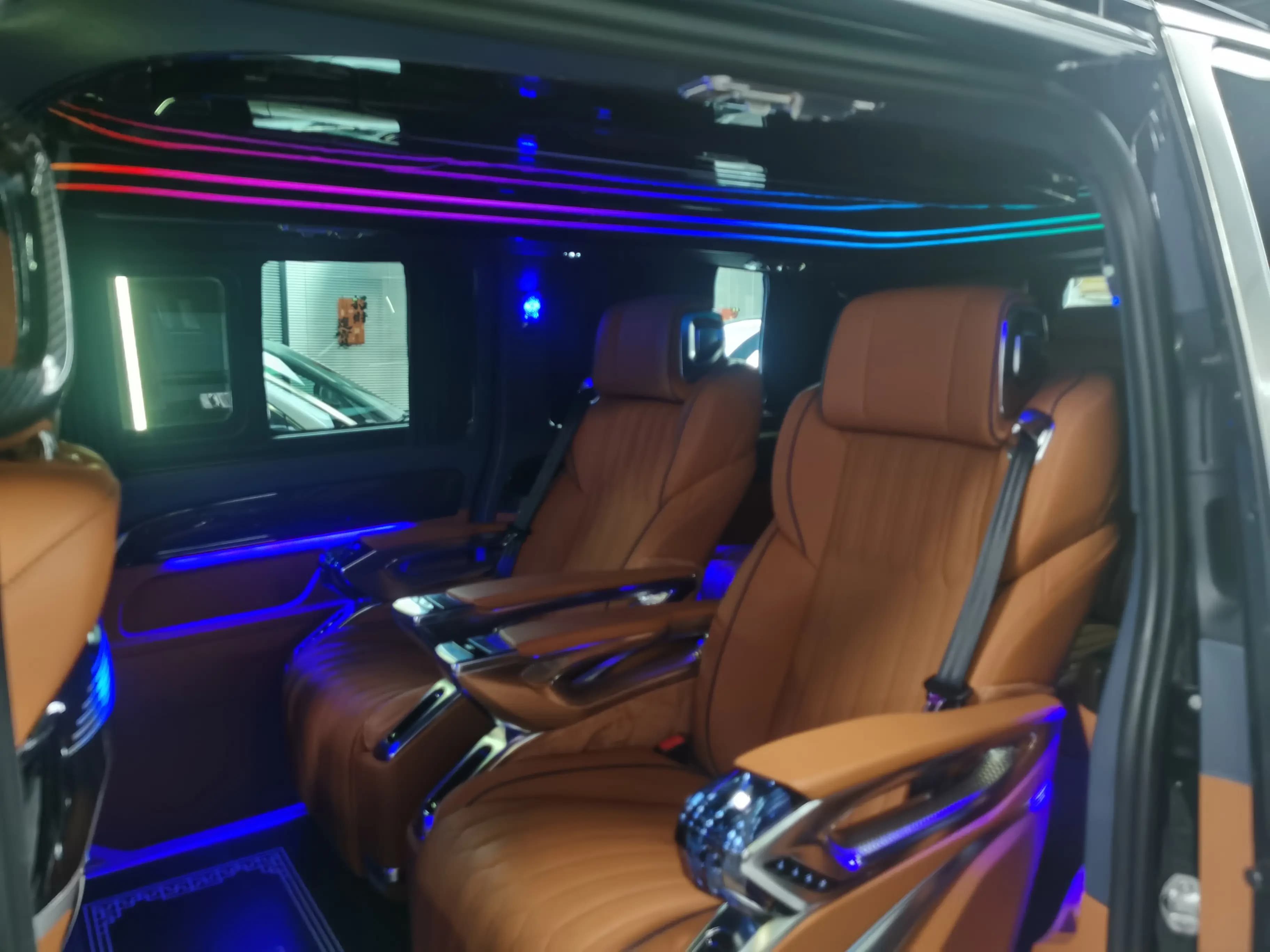 Mercedes-Benz Vito 2024 г. 10063 км. — фото 11
