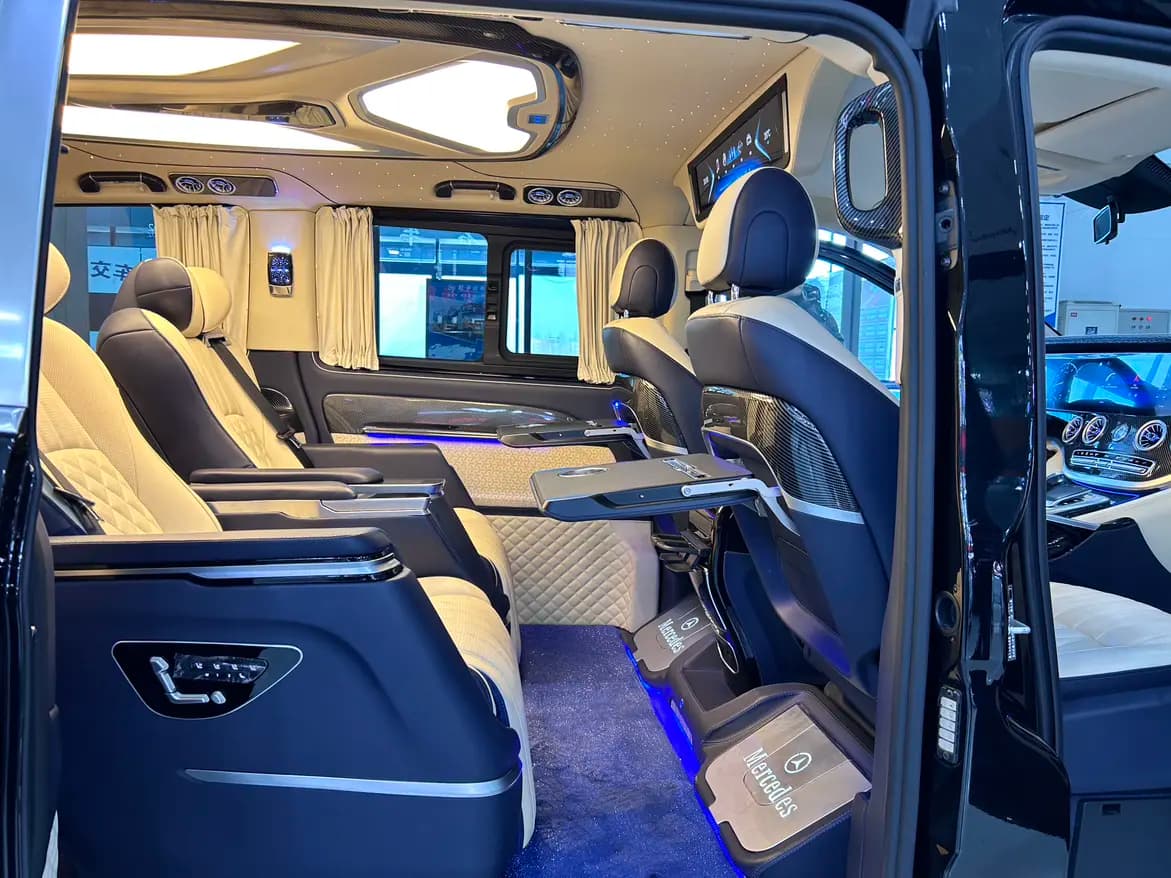 Mercedes-Benz Vito 2024 г. 15064 км. — фото 13