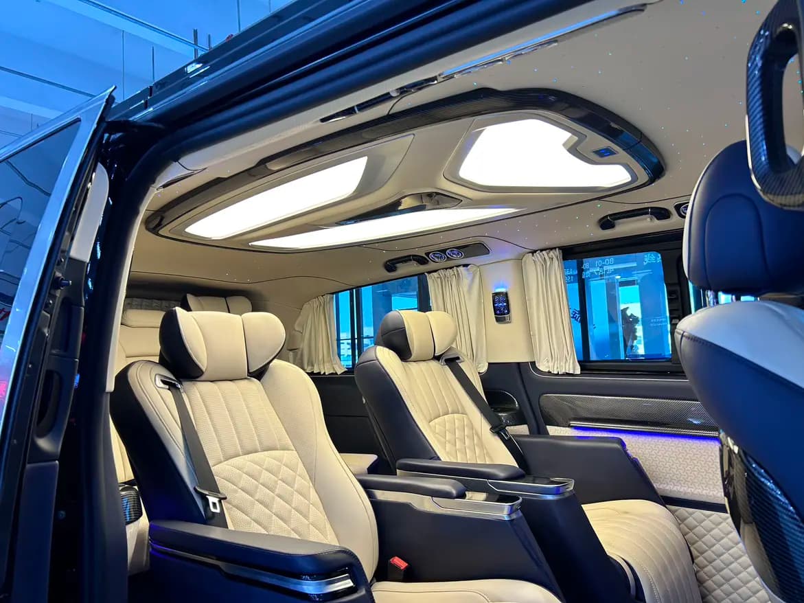 Mercedes-Benz Vito 2024 г. 15064 км. — фото 21