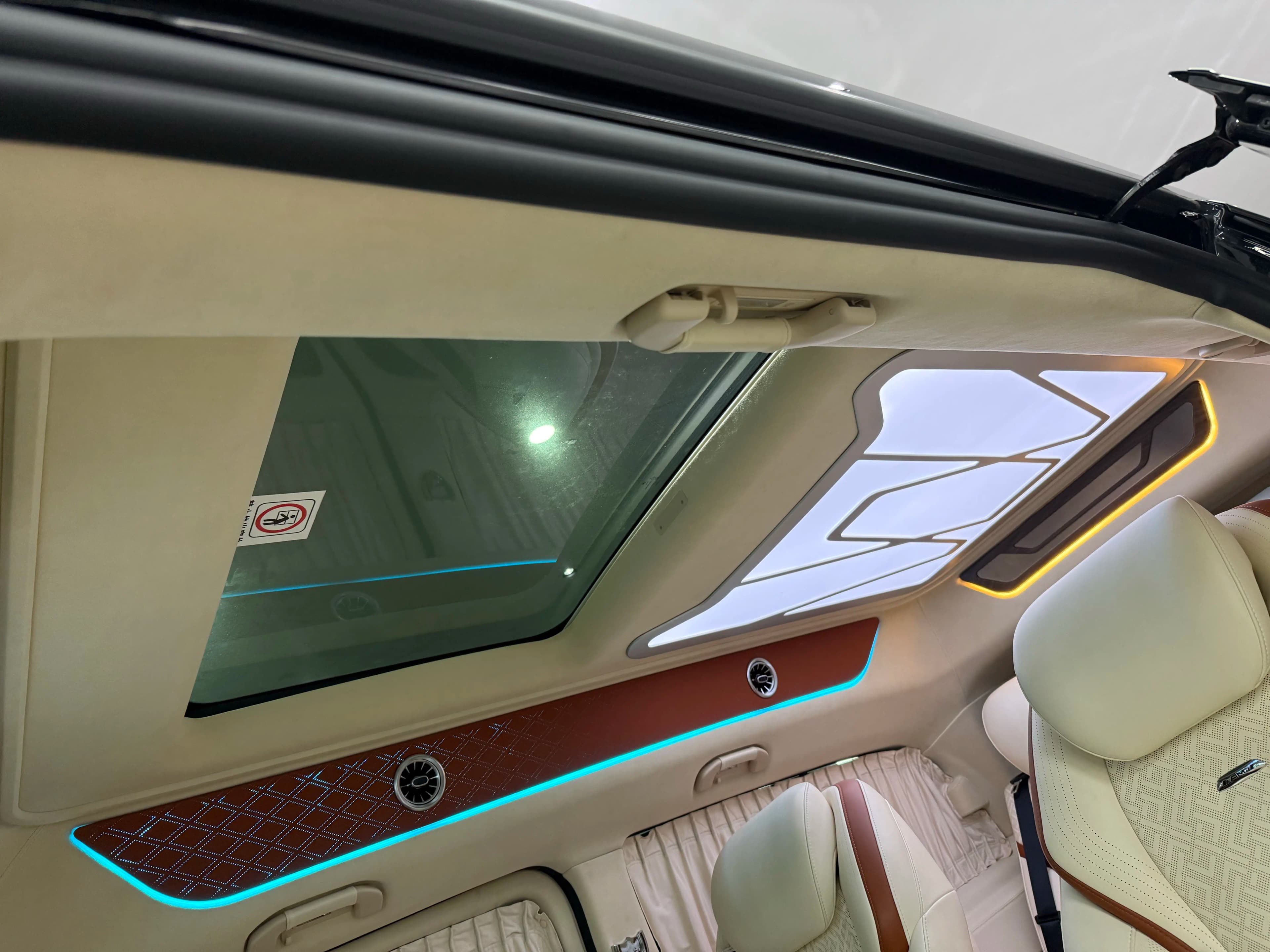 Mercedes-Benz Vito 2023 г. 30048 км. — фото 18