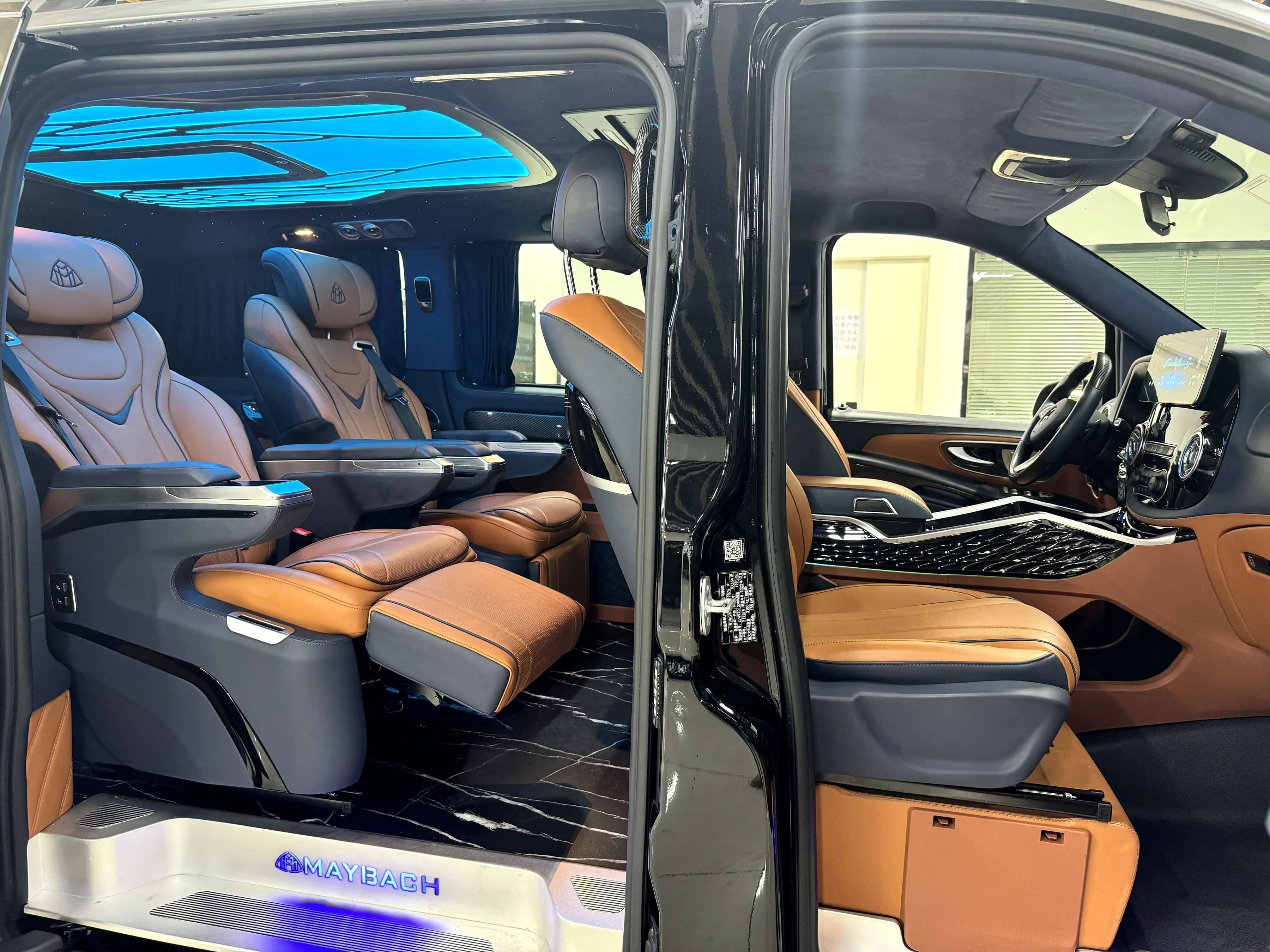 Mercedes-Benz Vito 2024 г. 49749 км. — фото 26