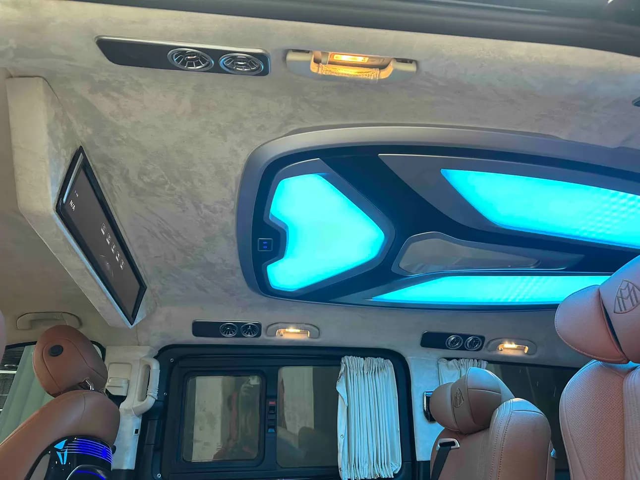 Mercedes-Benz Vito 2024 г. 30050 км. — фото 15
