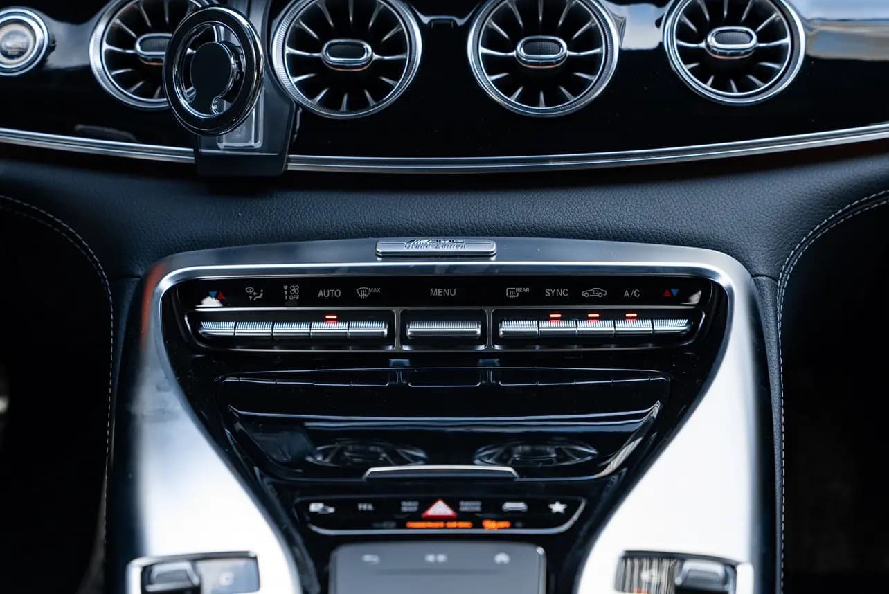 Mercedes-Benz AMG GT 2024 г. 30027 км. — фото 7