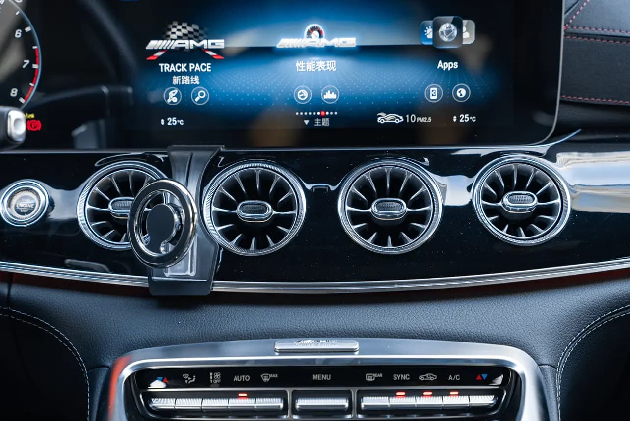 Mercedes-Benz AMG GT 2024 г. 30027 км. — фото 8