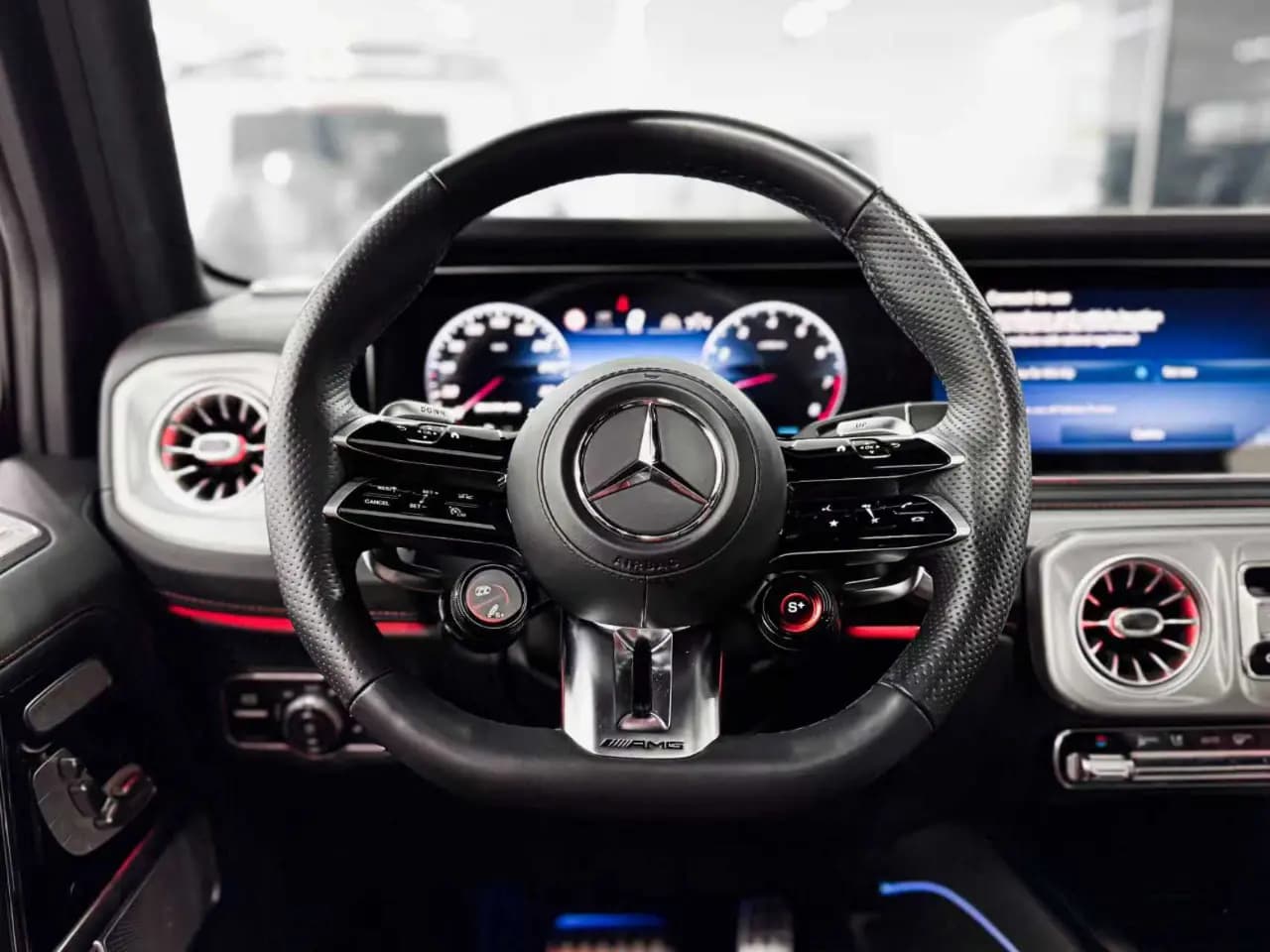 Mercedes-Benz G-Class AMG 2024 г. 20119 км. — фото 5