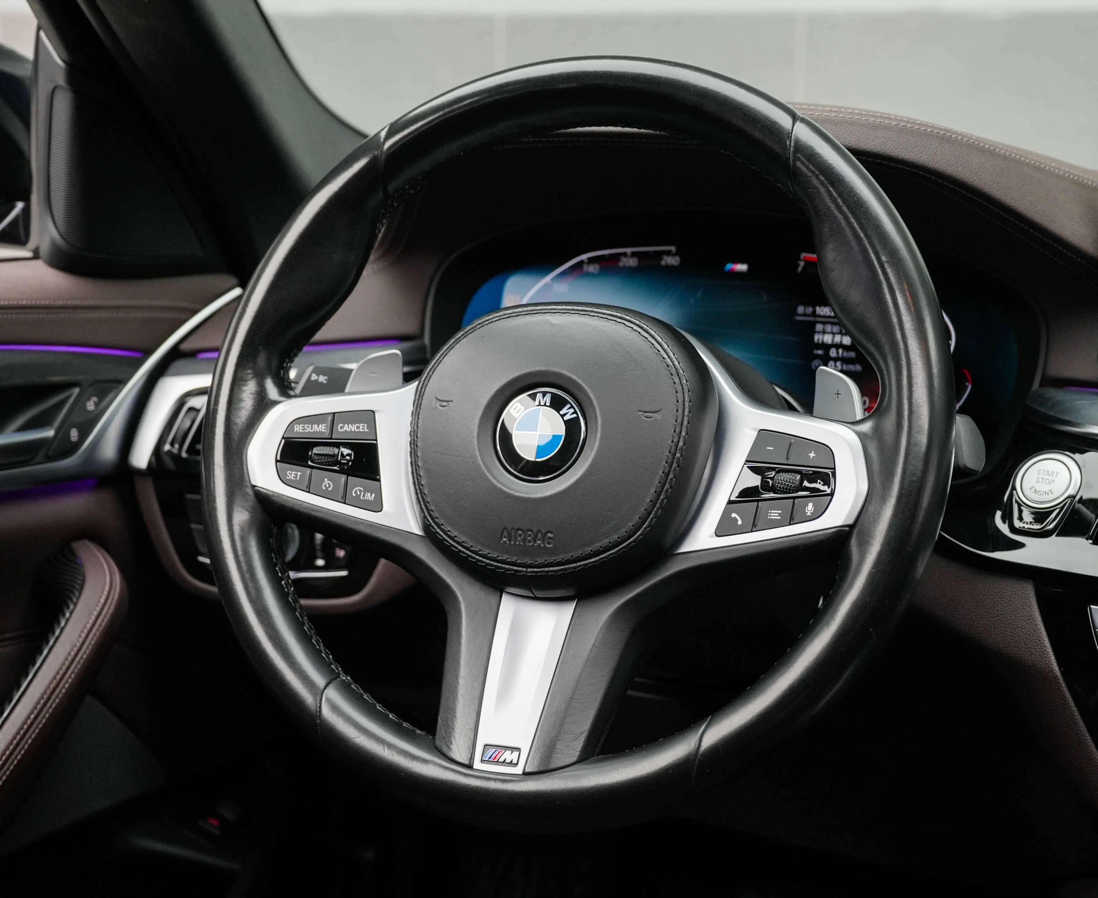 BMW 5 Series 2021 г. 105111 км. — фото 17