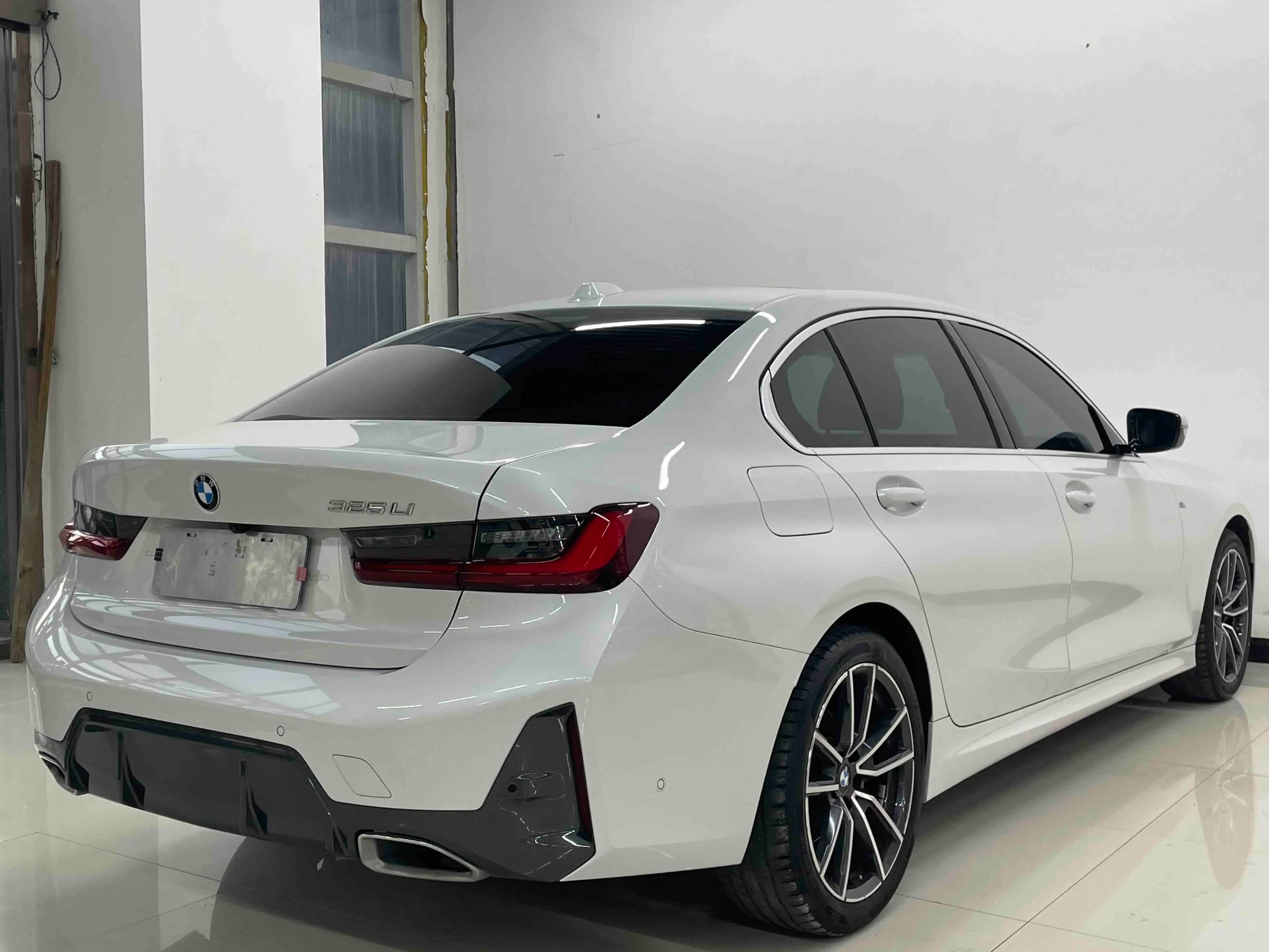 BMW 3 Series 2024 г. 15126 км. — фото 6