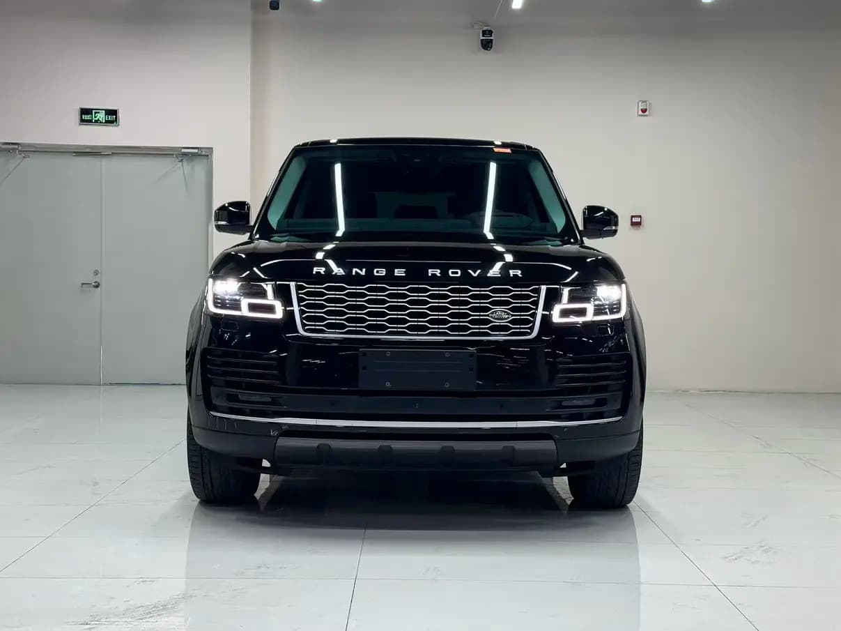 Land Rover Range rover 2021 г. 73014 км. — фото 2