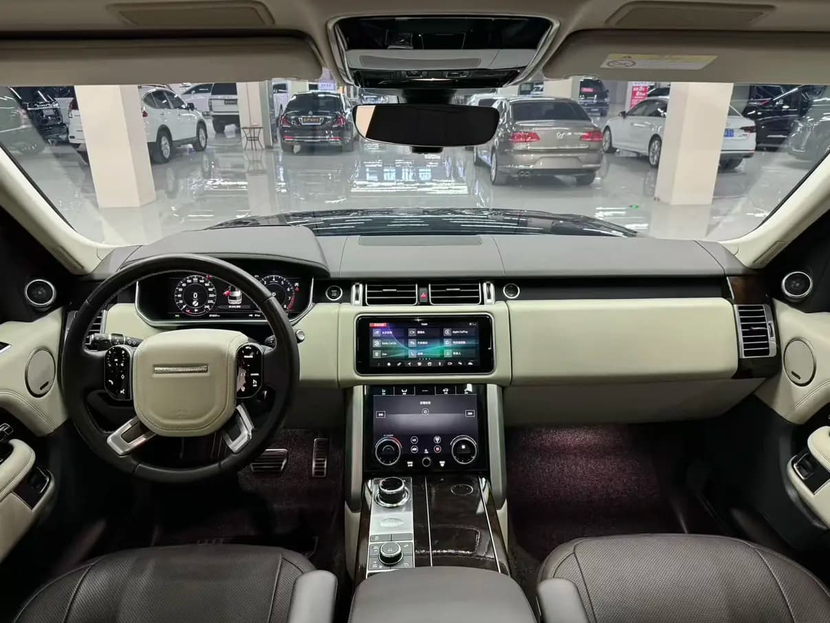 Land Rover Range rover 2021 г. 73014 км. — фото 17