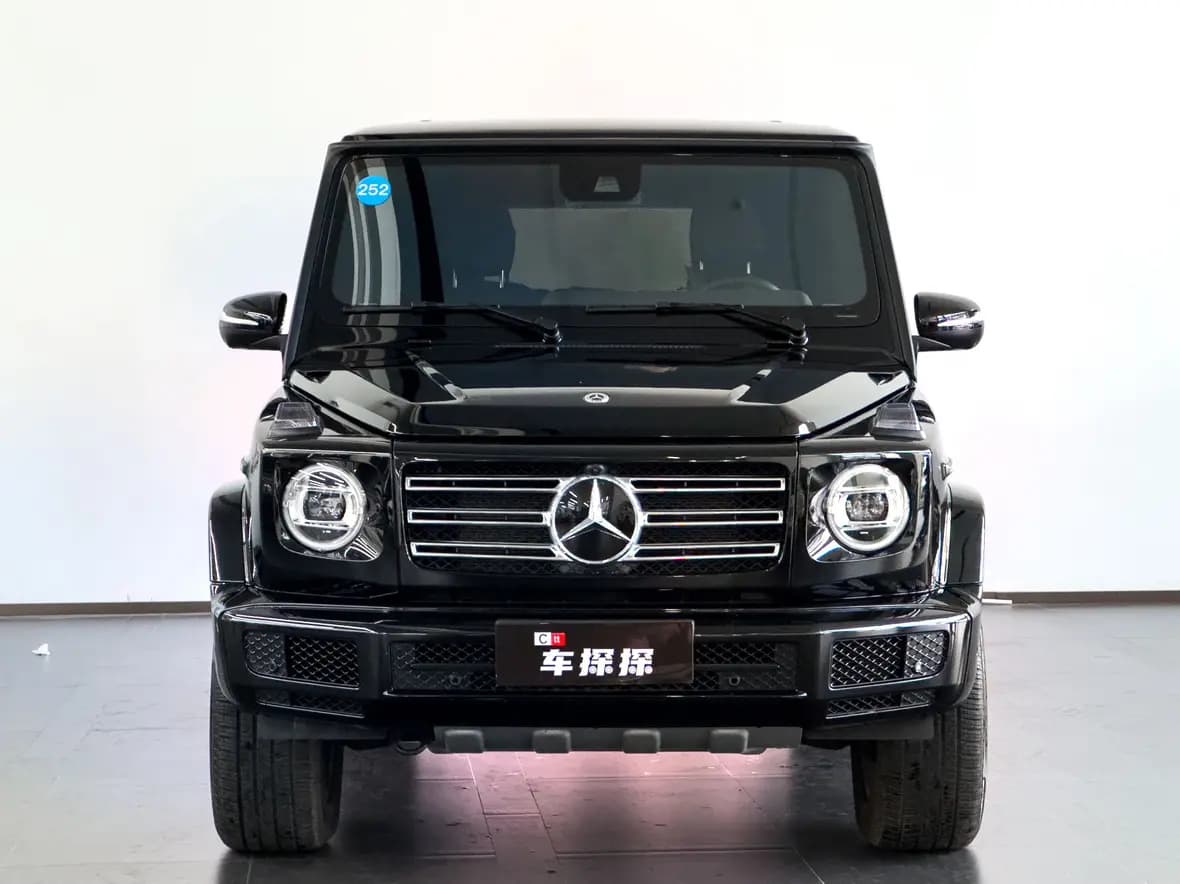 Mercedes-Benz Mercedes Benz G Class 2024 г. 8118 км. — фото 2