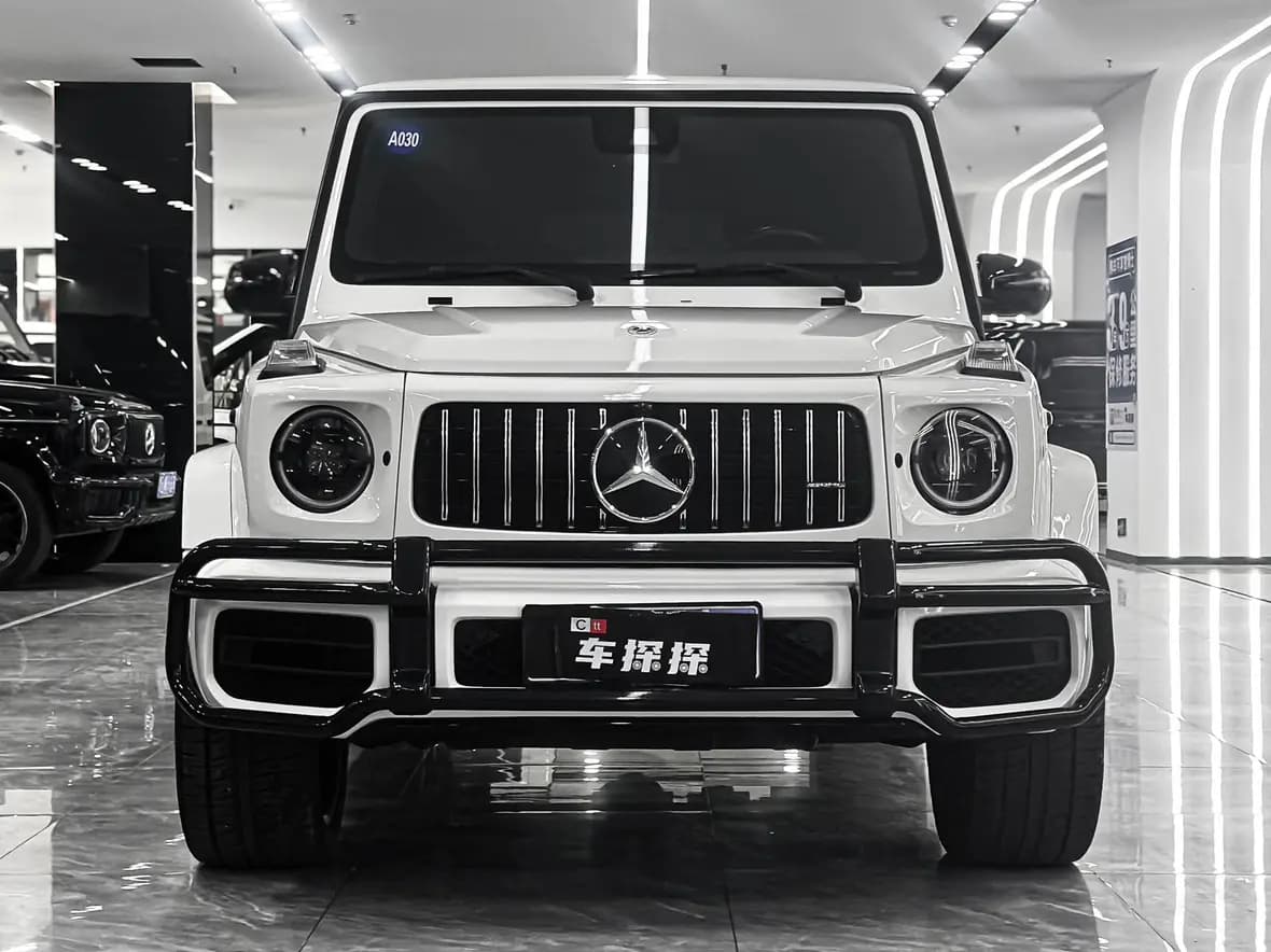 Mercedes-Benz Mercedes Benz G Class 2023 г. 40006 км. — фото 2