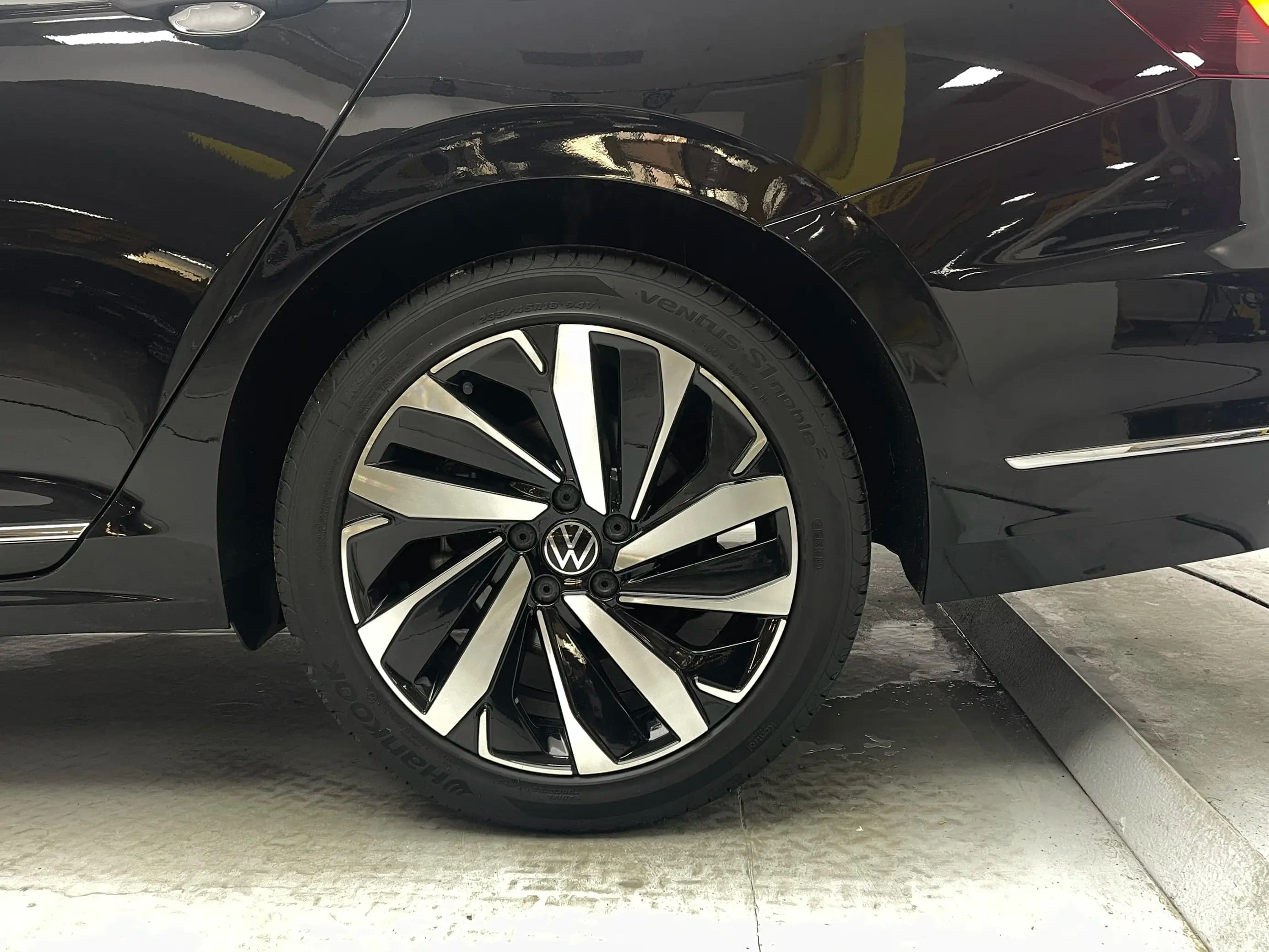 Volkswagen Passat 2022 г. 68234 км. — фото 9