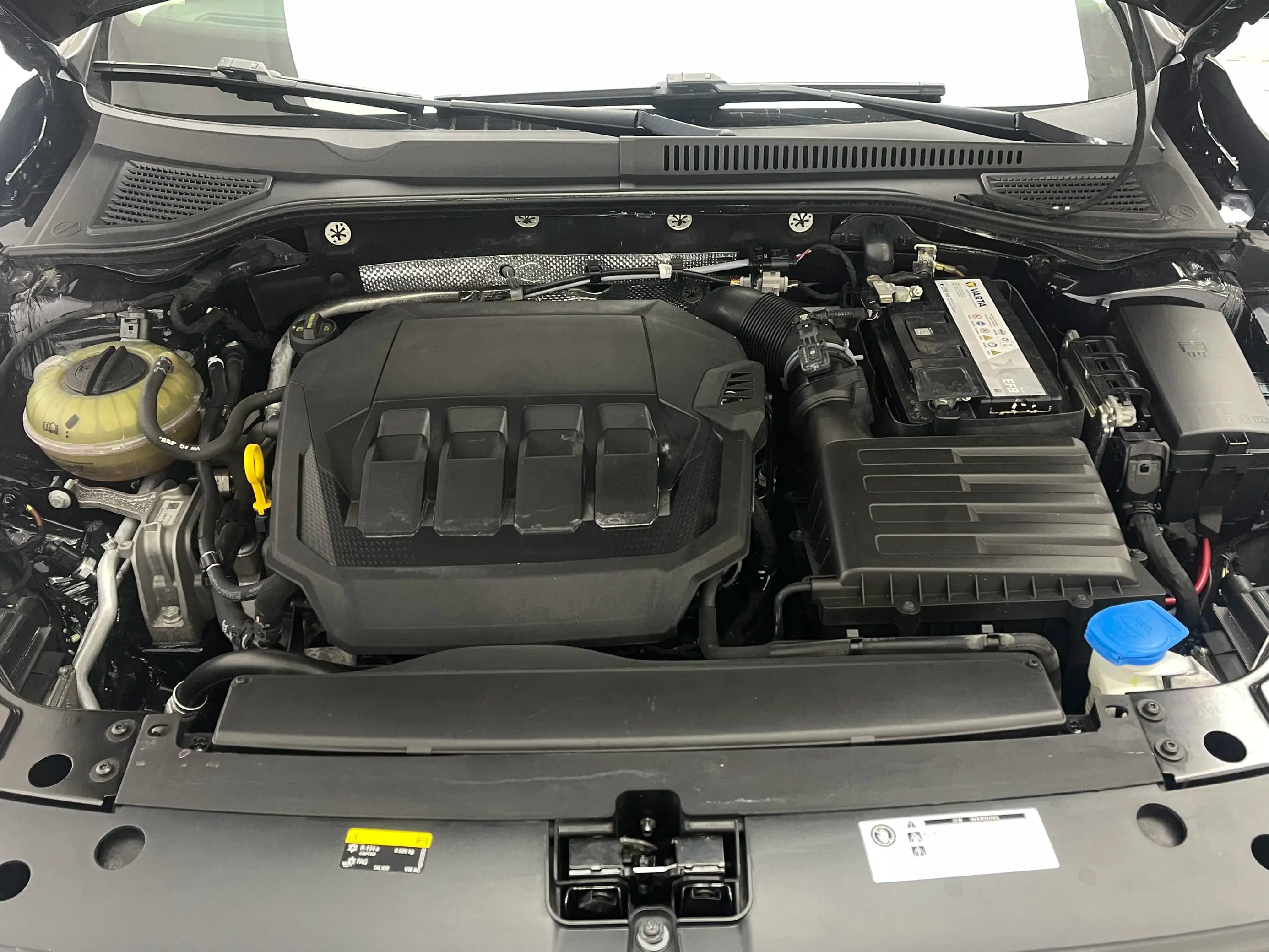 Volkswagen Passat 2022 г. 68234 км. — фото 10