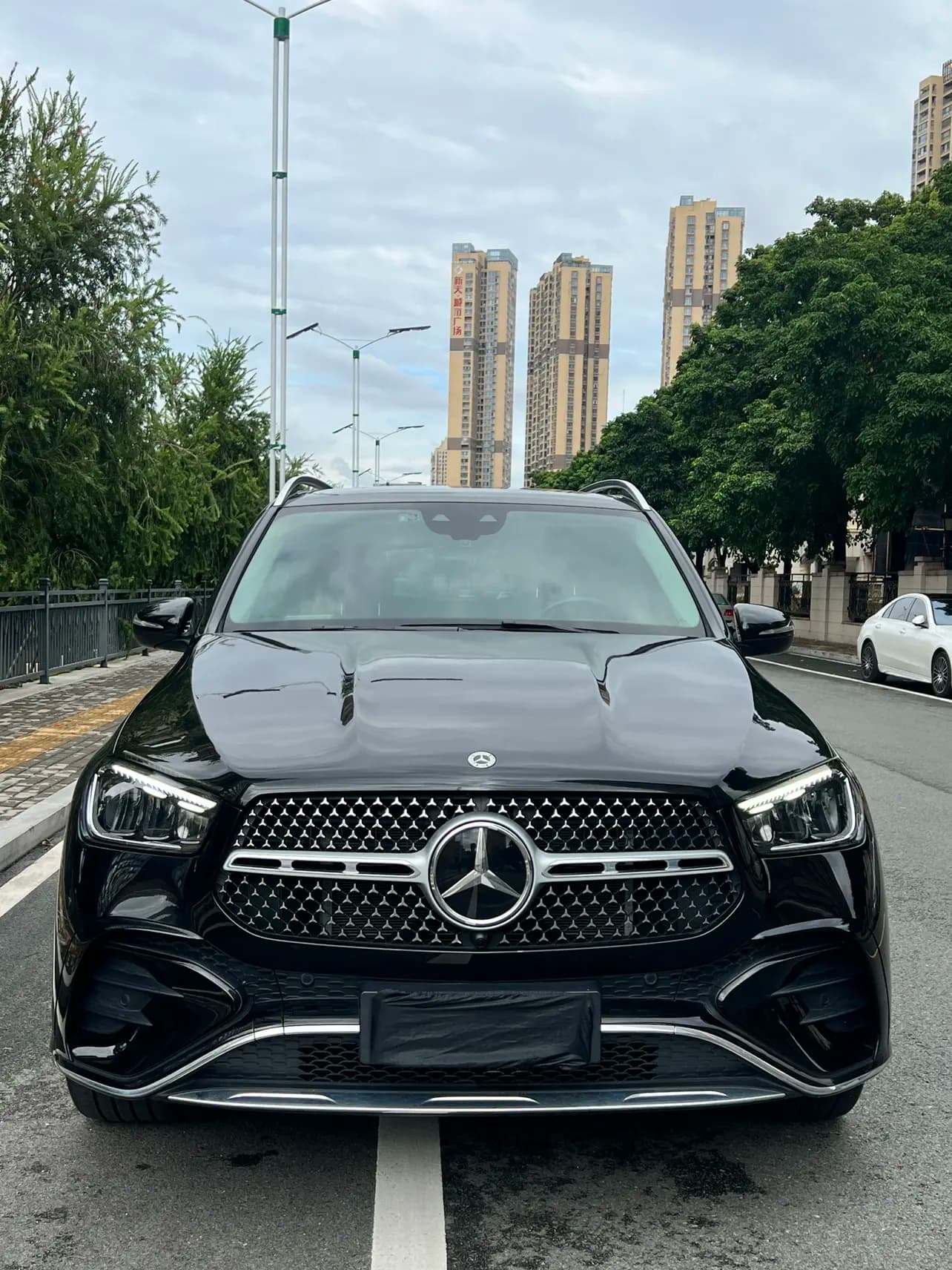 Mercedes-Benz GLE 2023 г. 47090 км. — фото 2