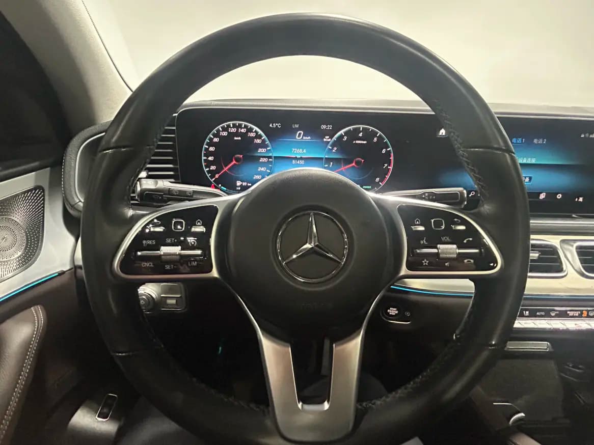 Mercedes-Benz GLE 2023 г. 81888 км. — фото 25