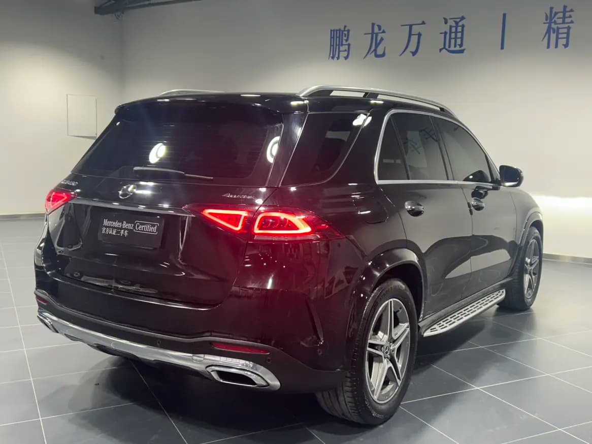 Mercedes-Benz GLE 2023 г. 81888 км. — фото 5