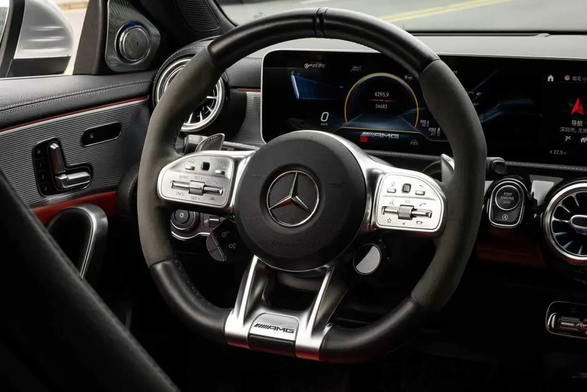 Mercedes-Benz A-Class AMG 2021 г. 36068 км. — фото 7