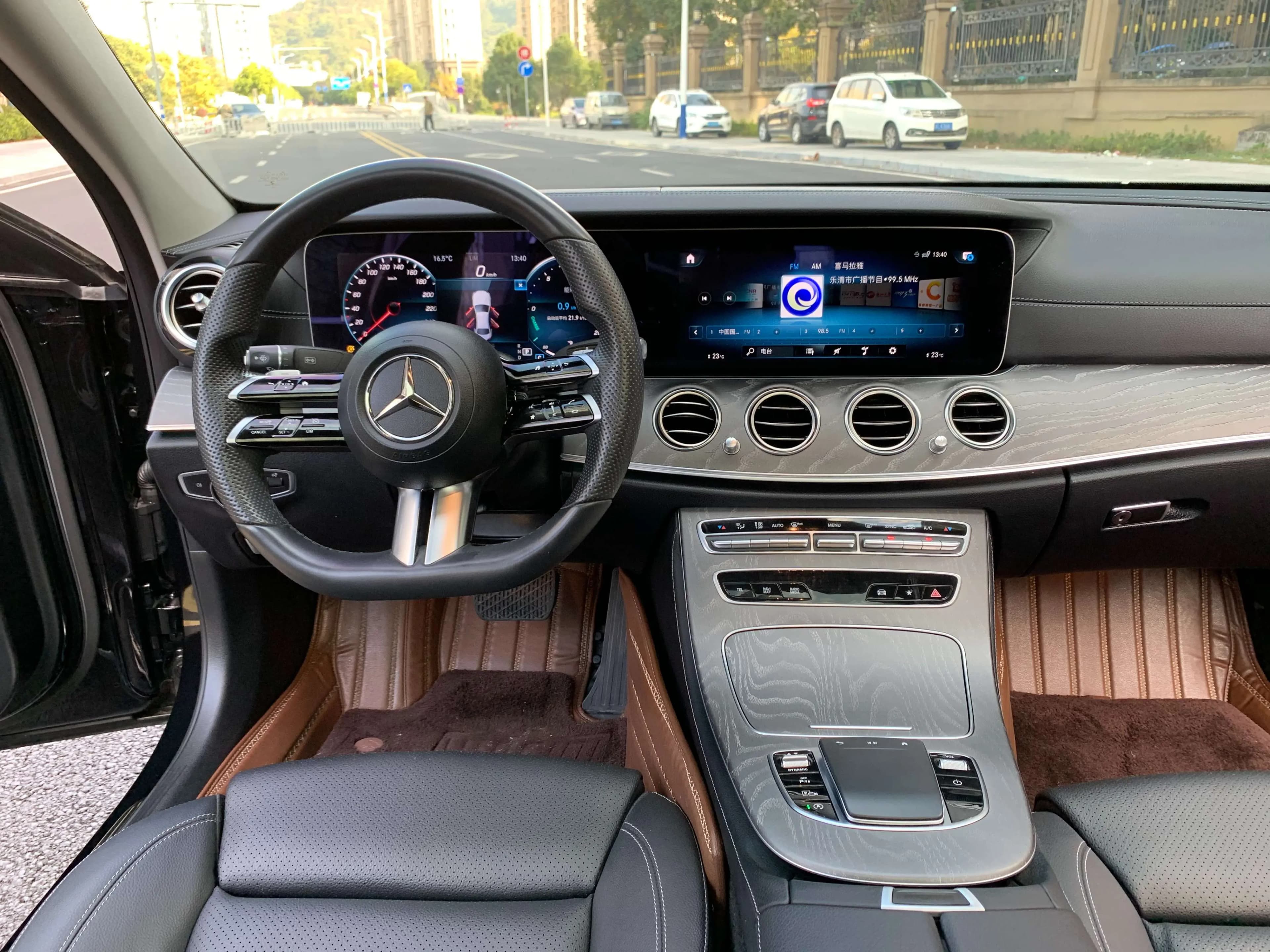 Mercedes-Benz E-Class 2022 г. 41013 км. — фото 15