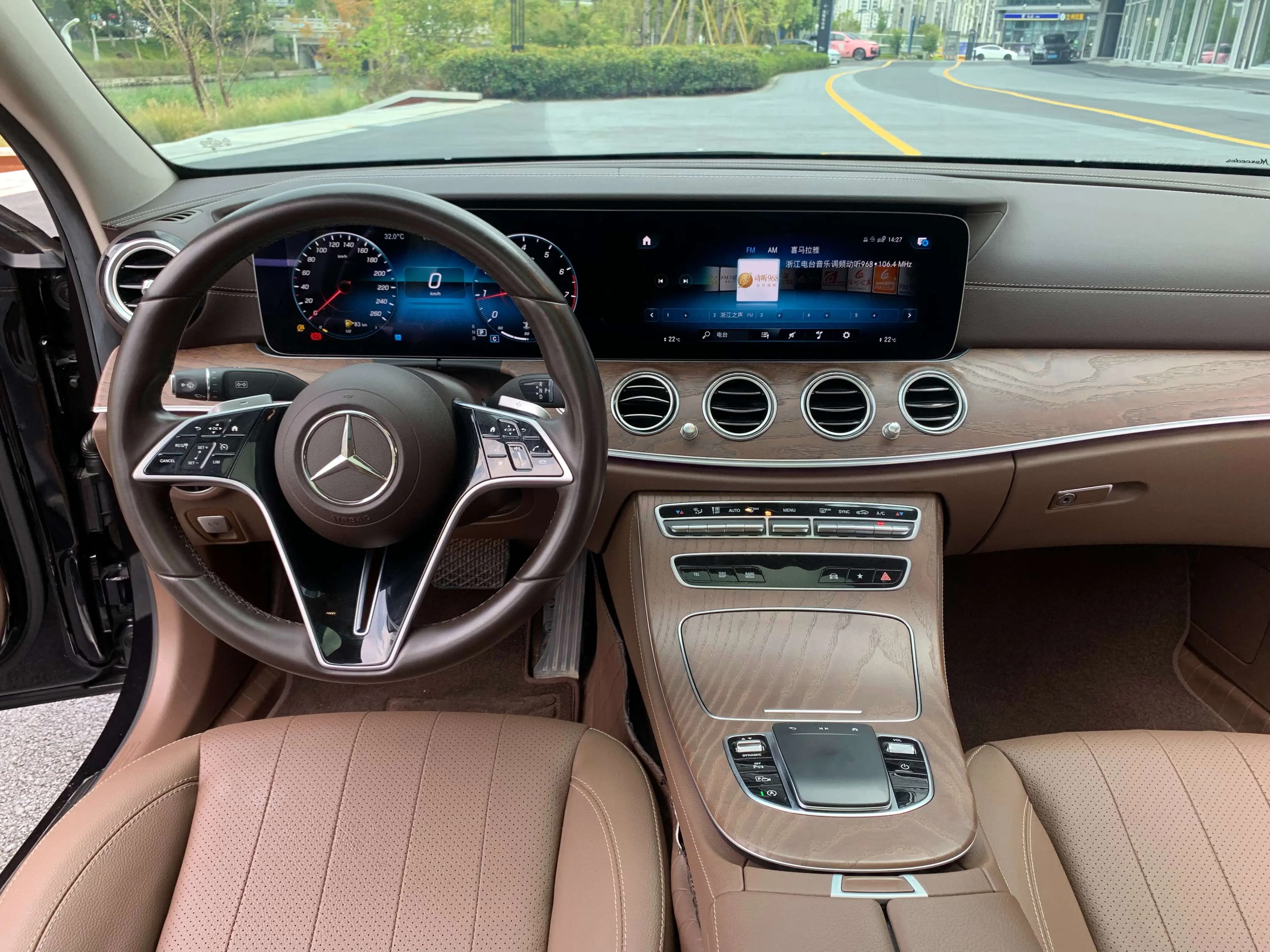 Mercedes-Benz E-Class 2023 г. 32012 км. — фото 15