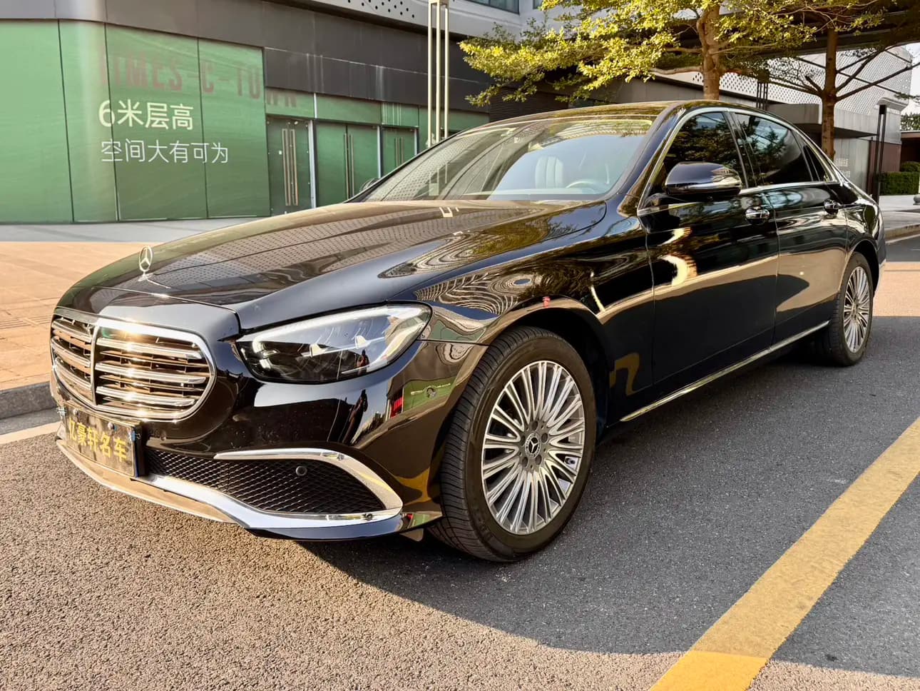 Mercedes-Benz E-Class 2022 г. 59011 км.
