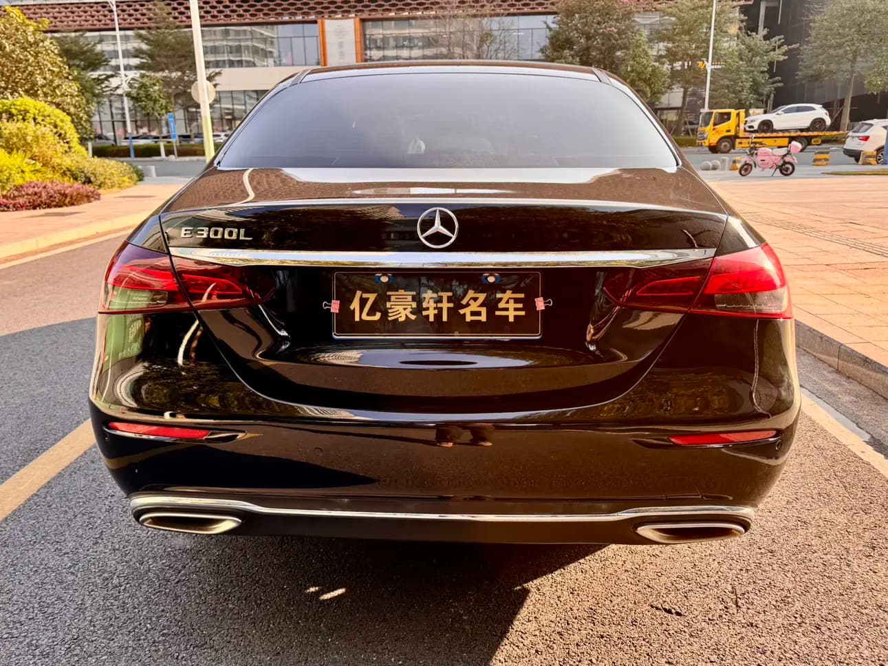 Mercedes-Benz E-Class 2022 г. 59011 км. — фото 3