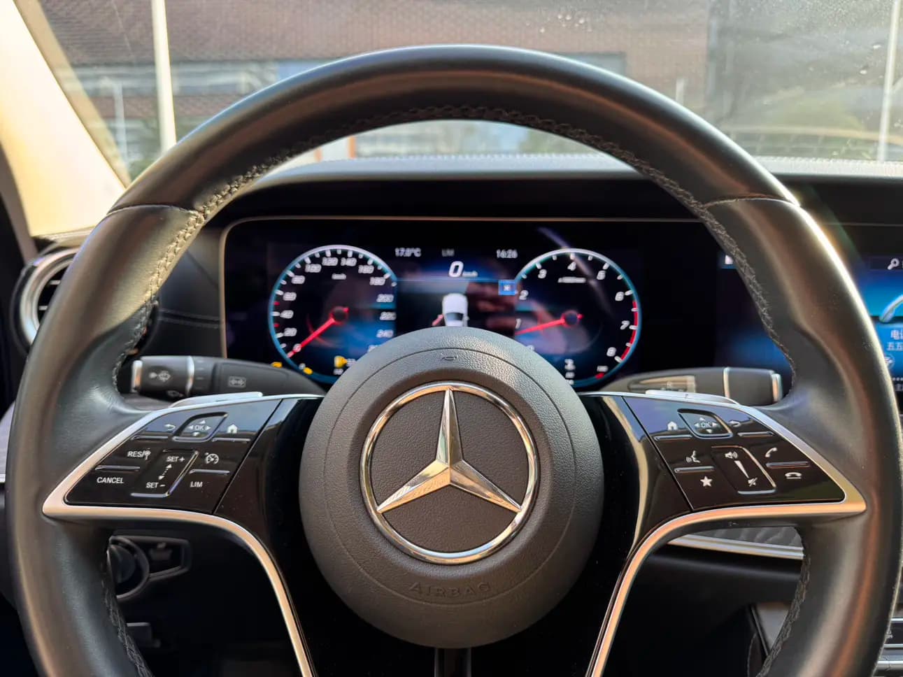 Mercedes-Benz E-Class 2022 г. 59011 км. — фото 8