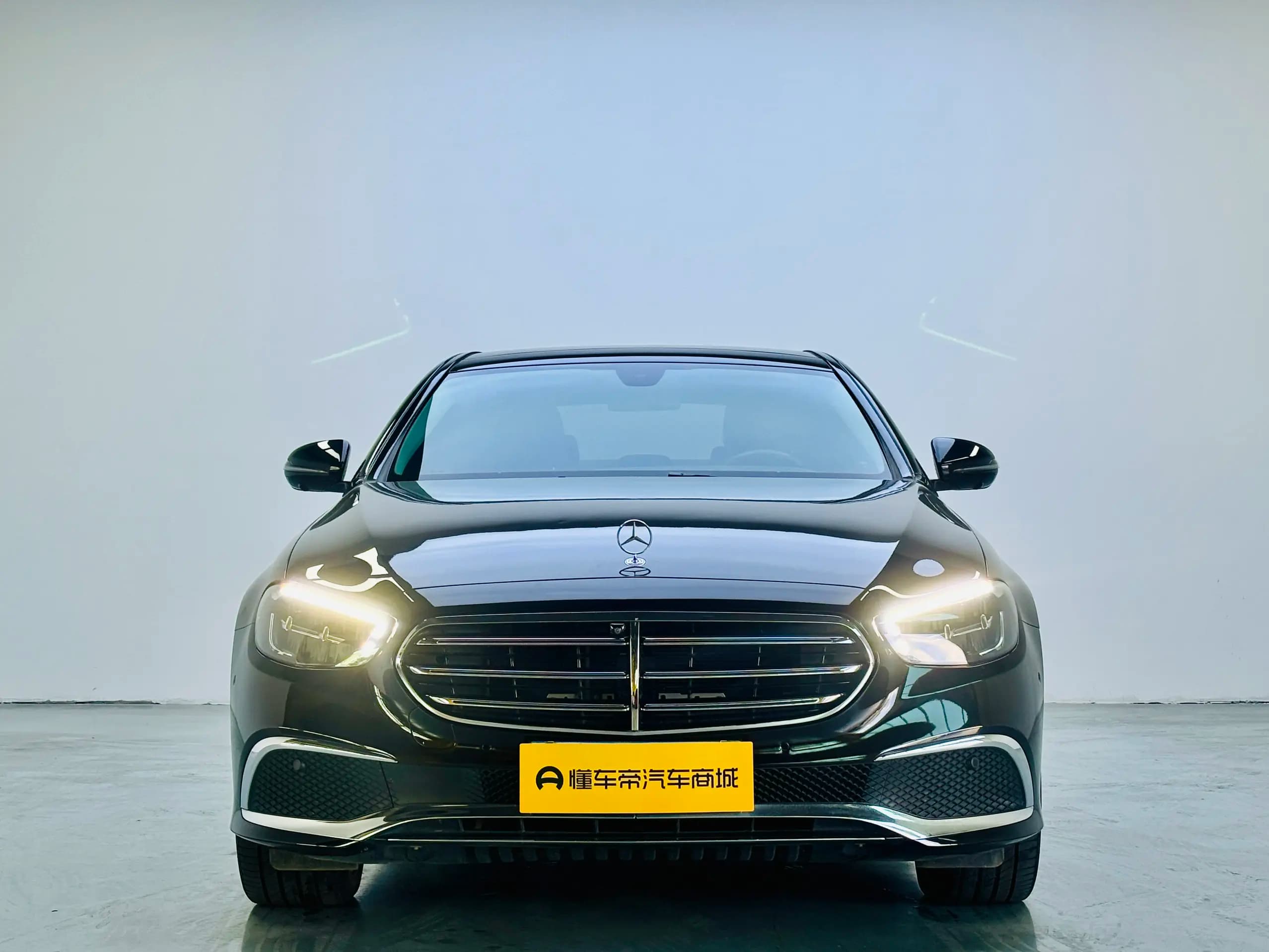 Mercedes-Benz E-Class 2021 г. 62950 км. — фото 2