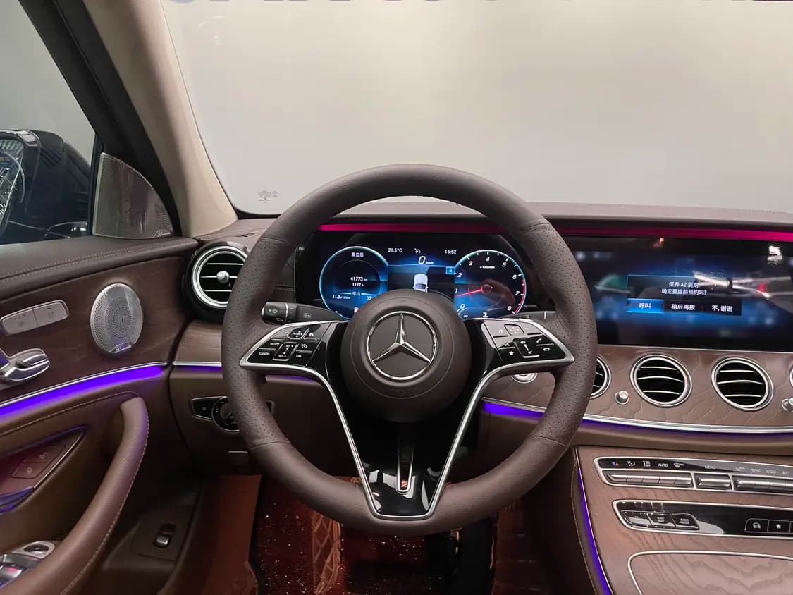 Mercedes-Benz E-Class 2021 г. 66051 км. — фото 21