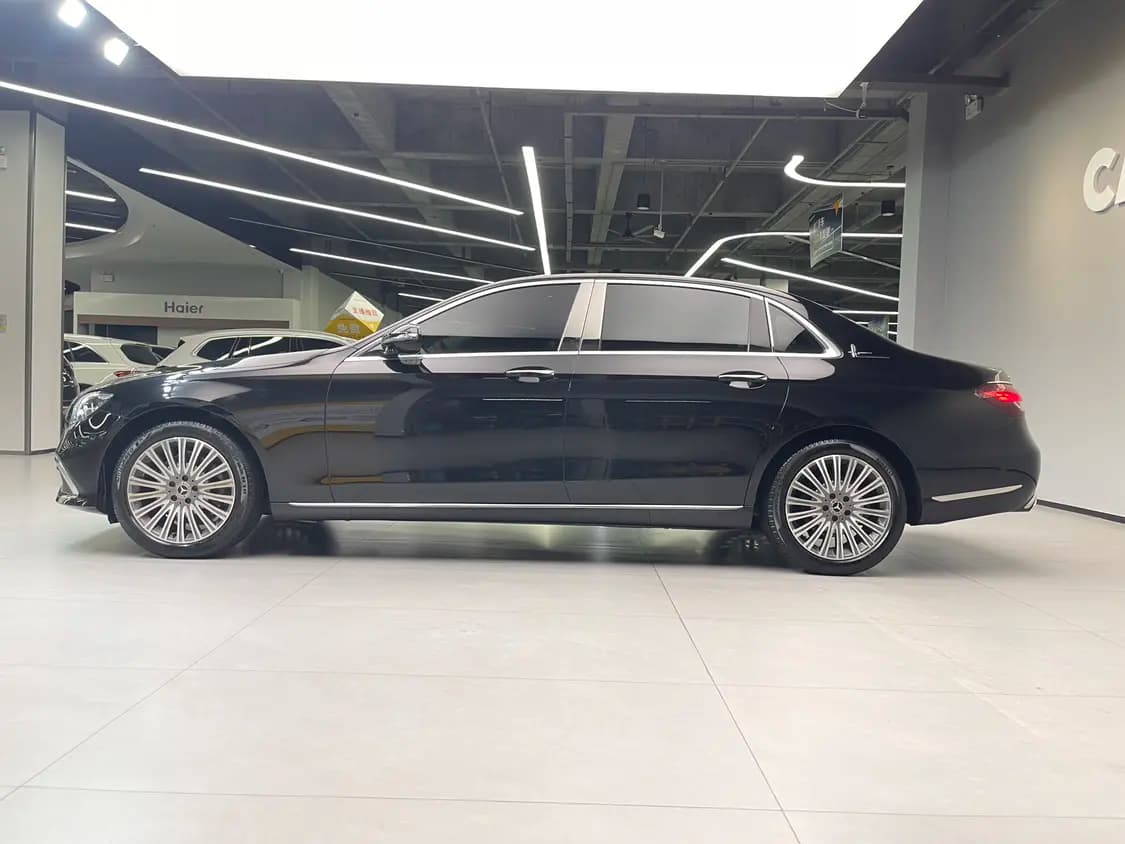 Mercedes-Benz E-Class 2021 г. 66051 км. — фото 4