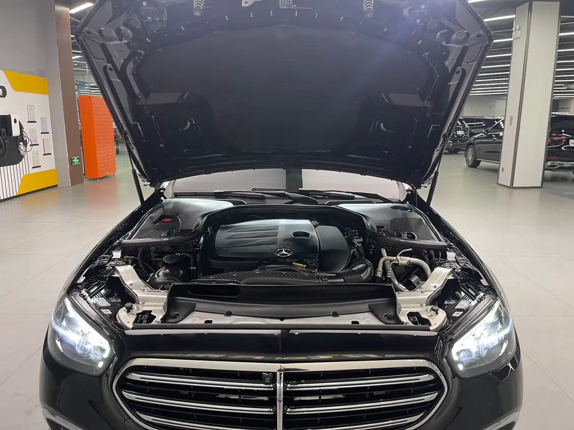 Mercedes-Benz E-Class 2021 г. 66051 км. — фото 9