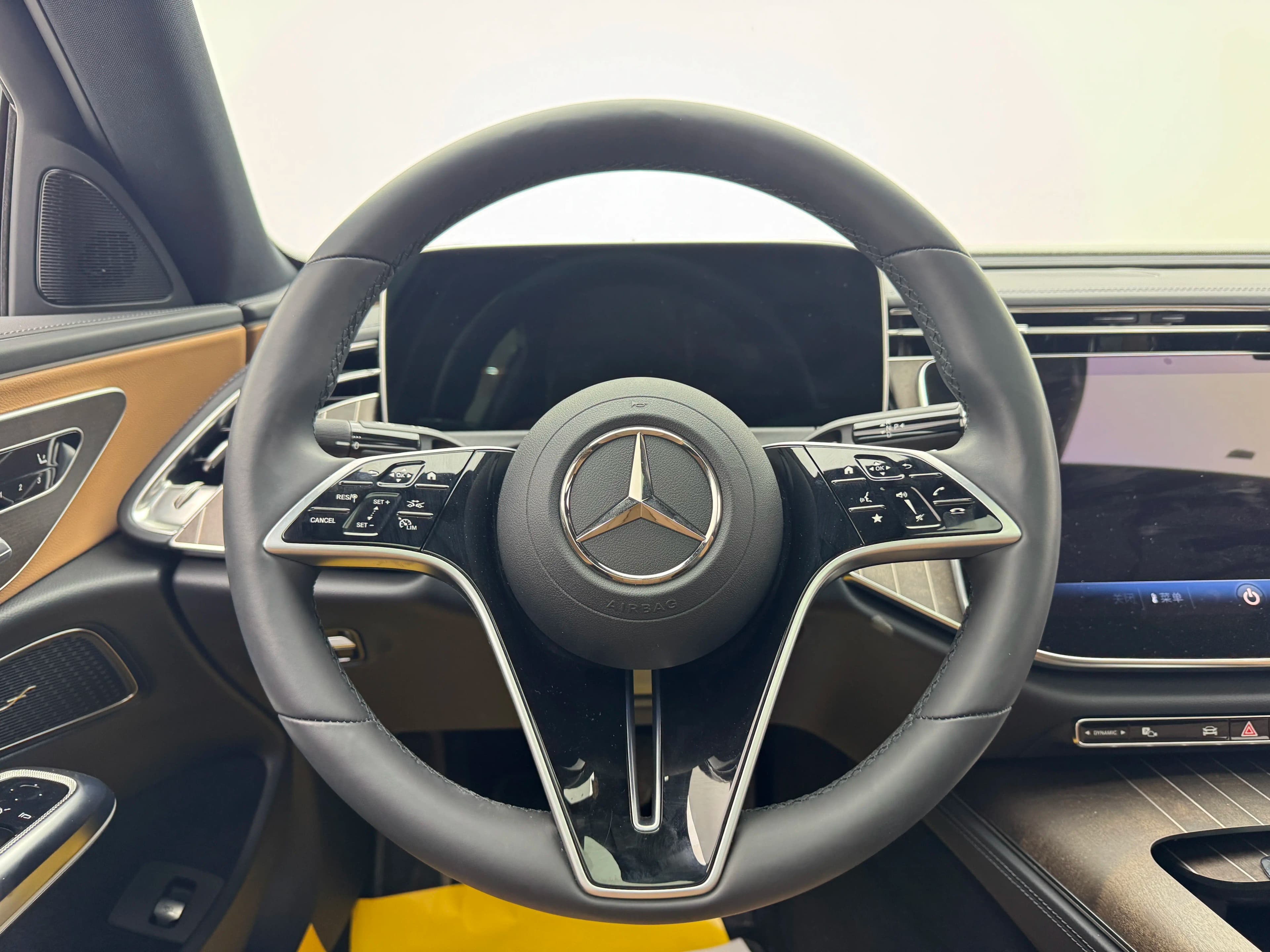Mercedes-Benz E-Class 2024 г. 13347 км. — фото 10