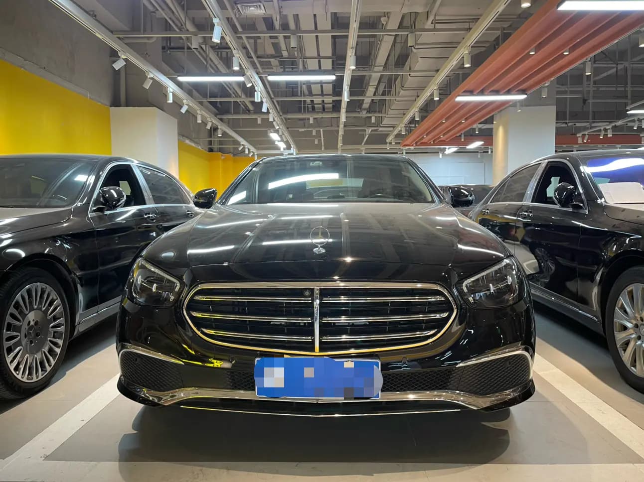 Mercedes-Benz E-Class 2023 г. 31848 км. — фото 2