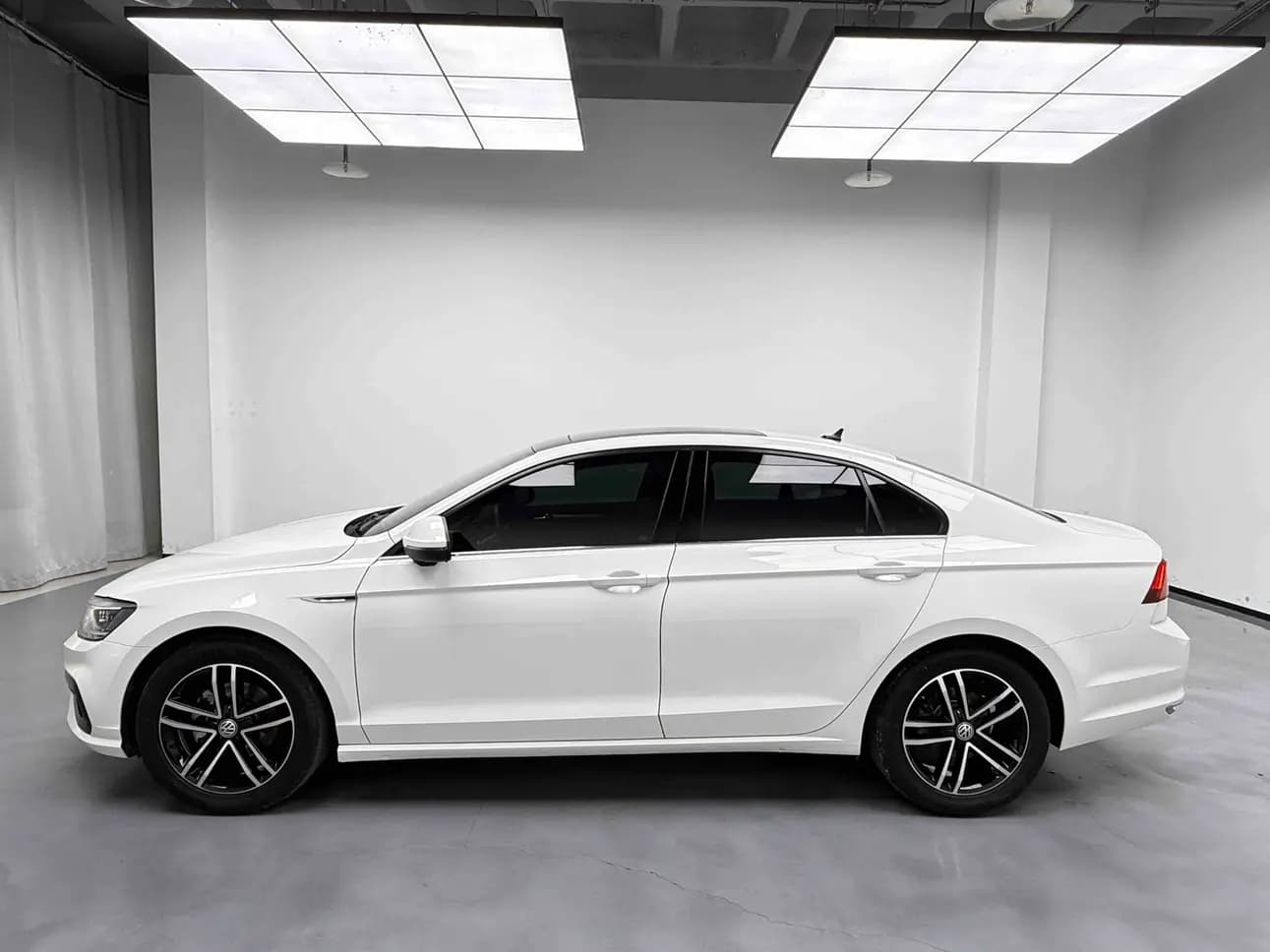 Volkswagen Lamando 2021 г. 27093 км. — фото 4