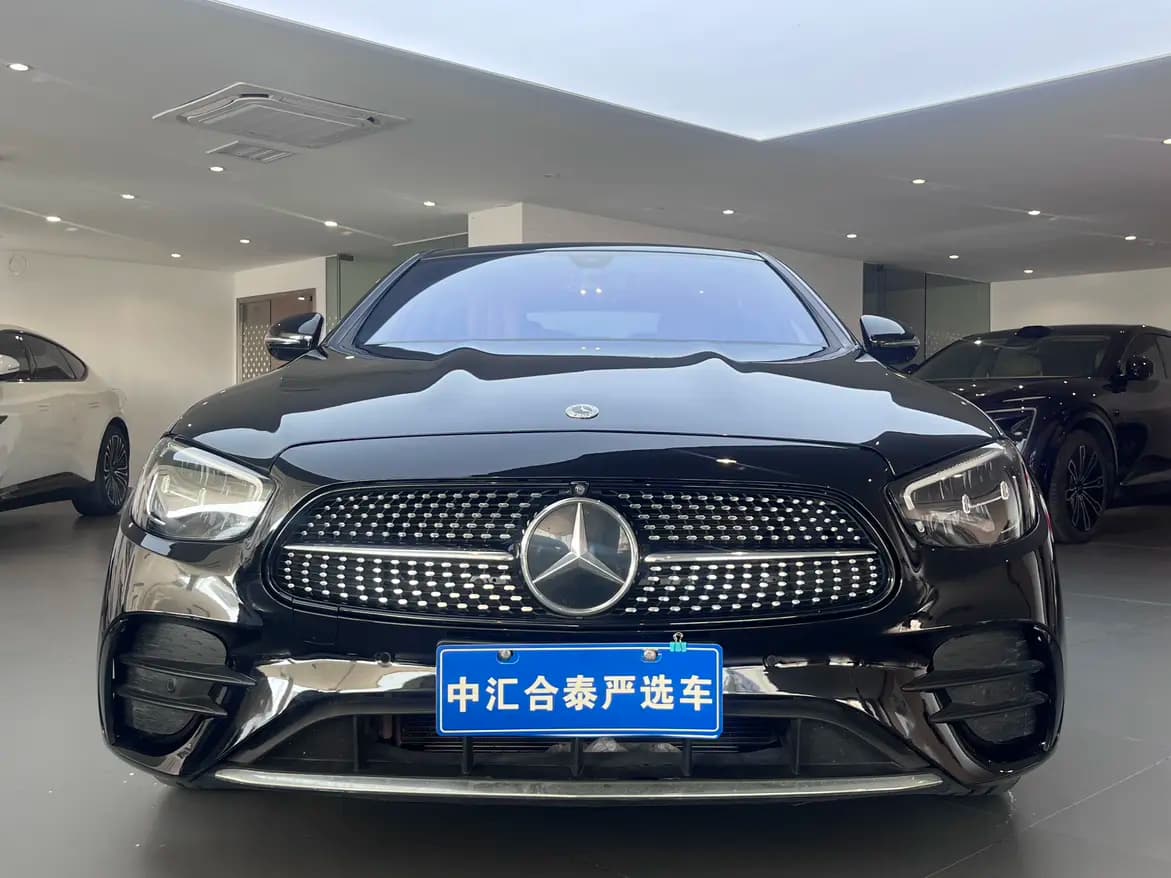 Mercedes-Benz E-Class 2022 г. 49744 км. — фото 2