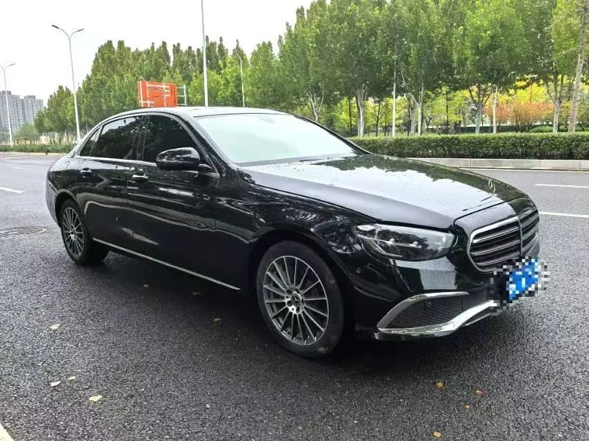 Mercedes-Benz E-Class 2023 г. 50042 км. — фото 3