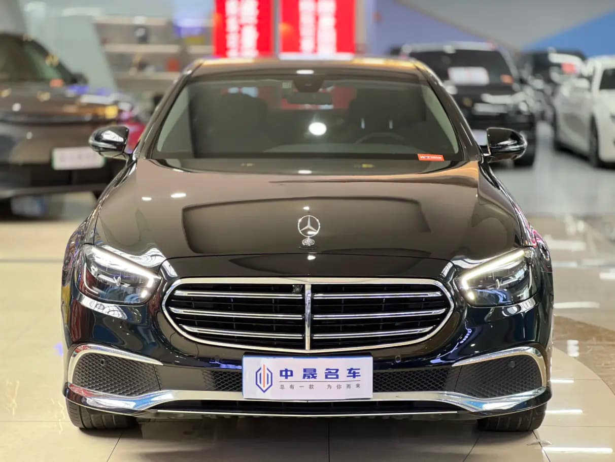 Mercedes-Benz E-Class 2023 г. 50039 км. — фото 2