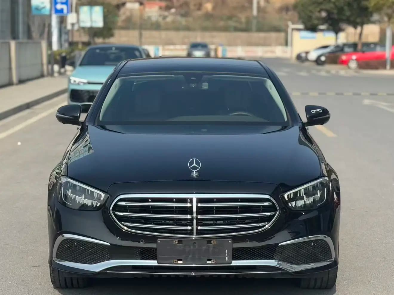 Mercedes-Benz E-Class 2022 г. 39836 км. — фото 2