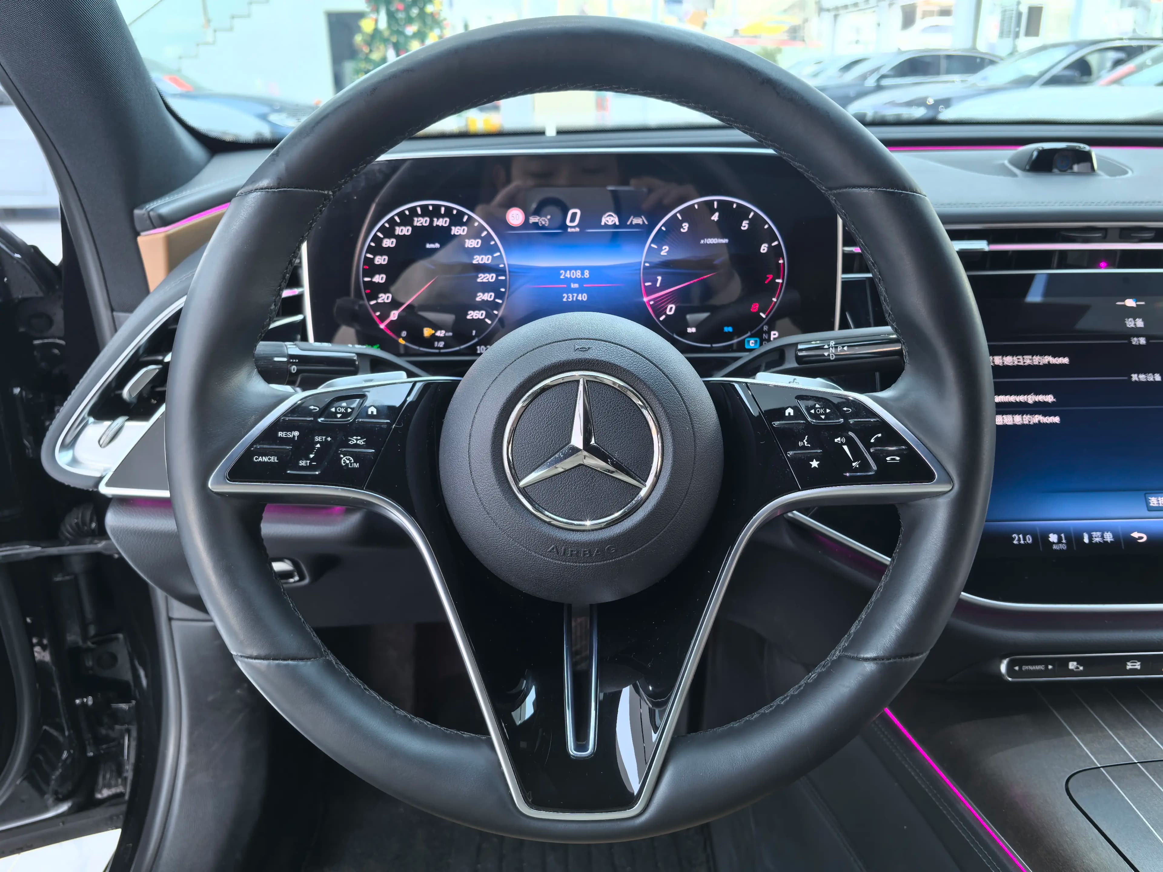 Mercedes-Benz E-Class 2024 г. 23037 км. — фото 10