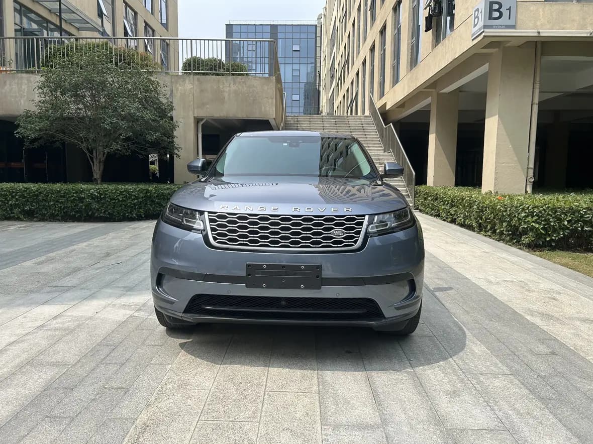 Land Rover Range Rover Velar 2021 г. 67097 км. — фото 2