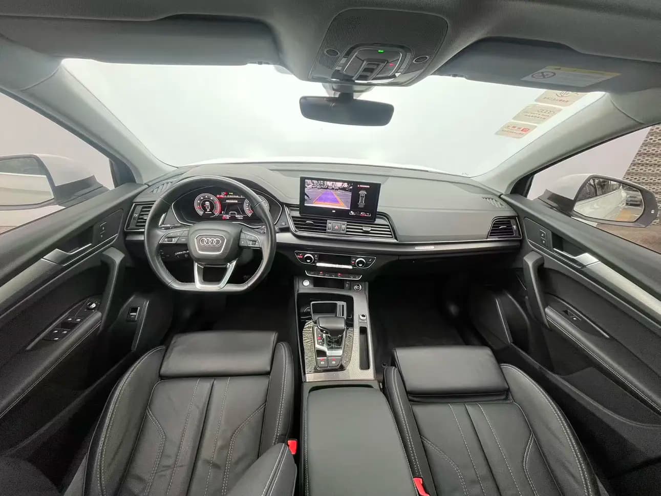 Audi Q5L 2023 г. 25012 км. — фото 14