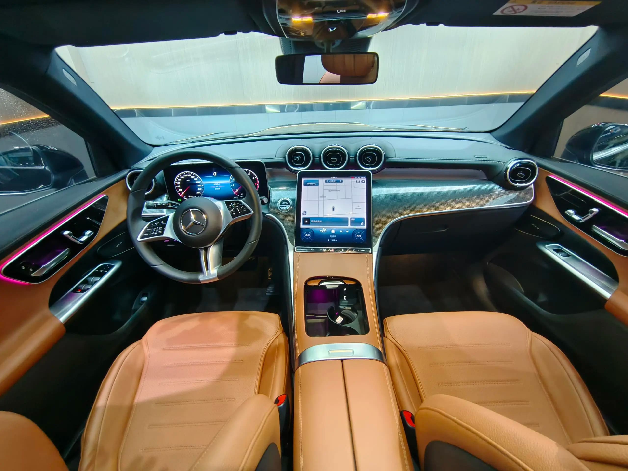 Mercedes-Benz GLC 2023 г. 24019 км. — фото 4