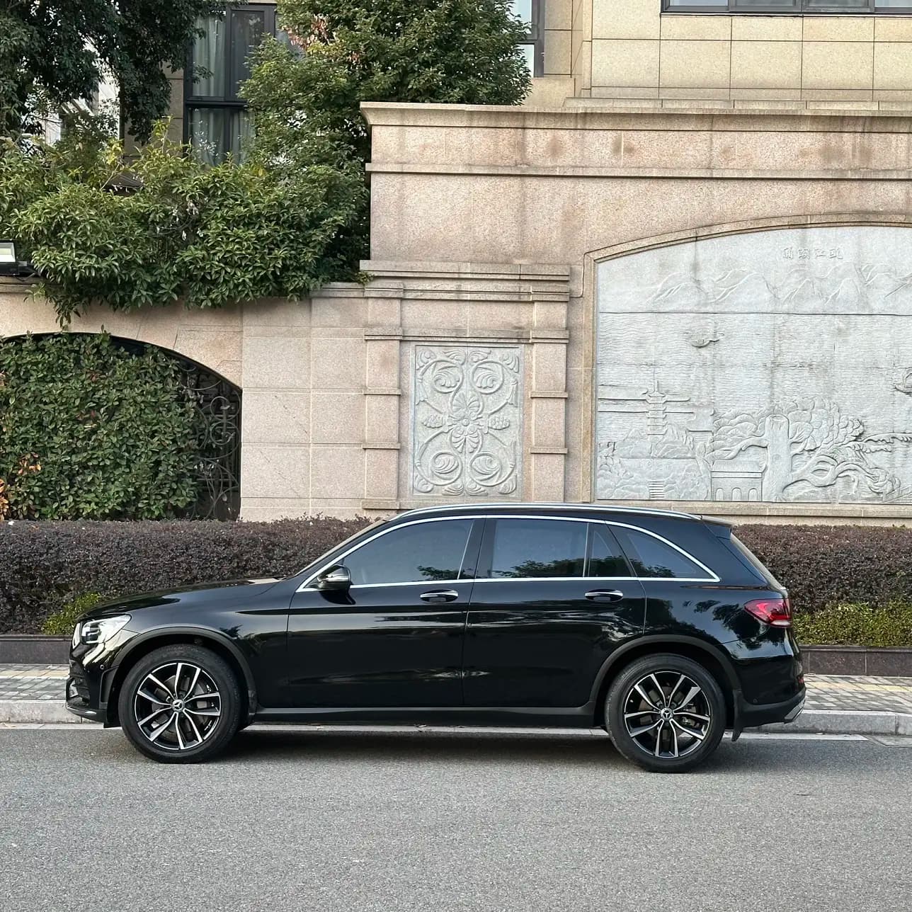 Mercedes-Benz GLC 2022 г. 96104 км. — фото 3