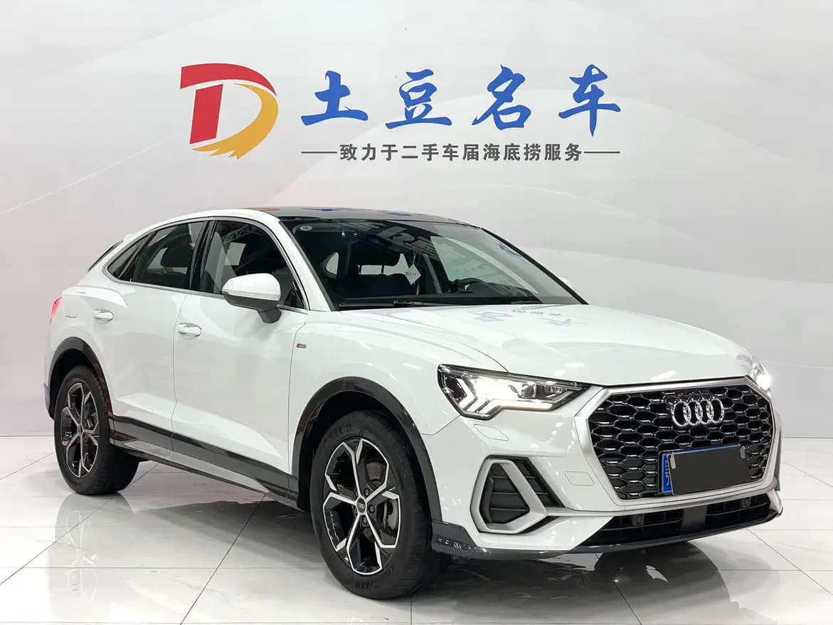 Audi Q3 Sportback 2021 г. 40312 км. — фото 3