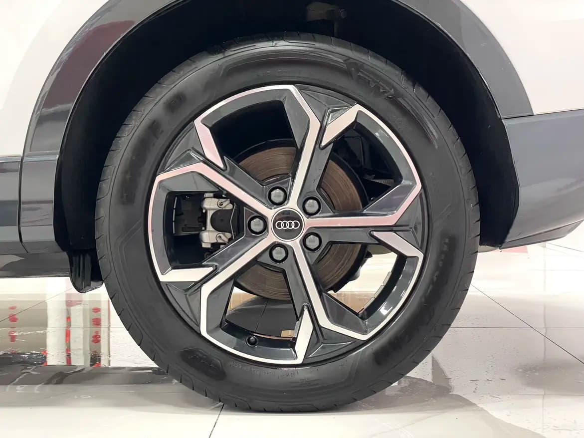 Audi Q3 Sportback 2021 г. 40312 км. — фото 7