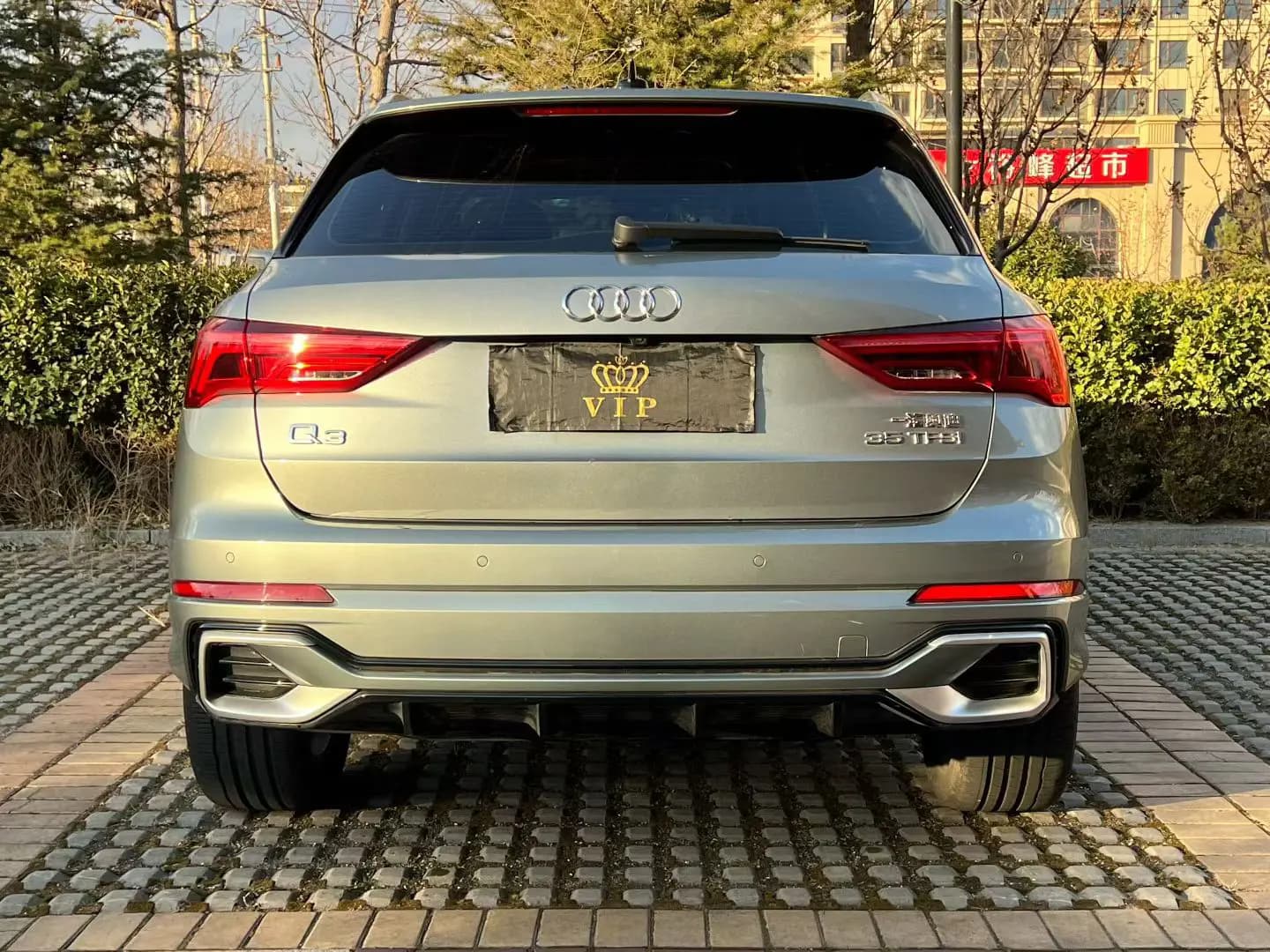 Audi Q3 2023 г. 13000 км. — фото 3
