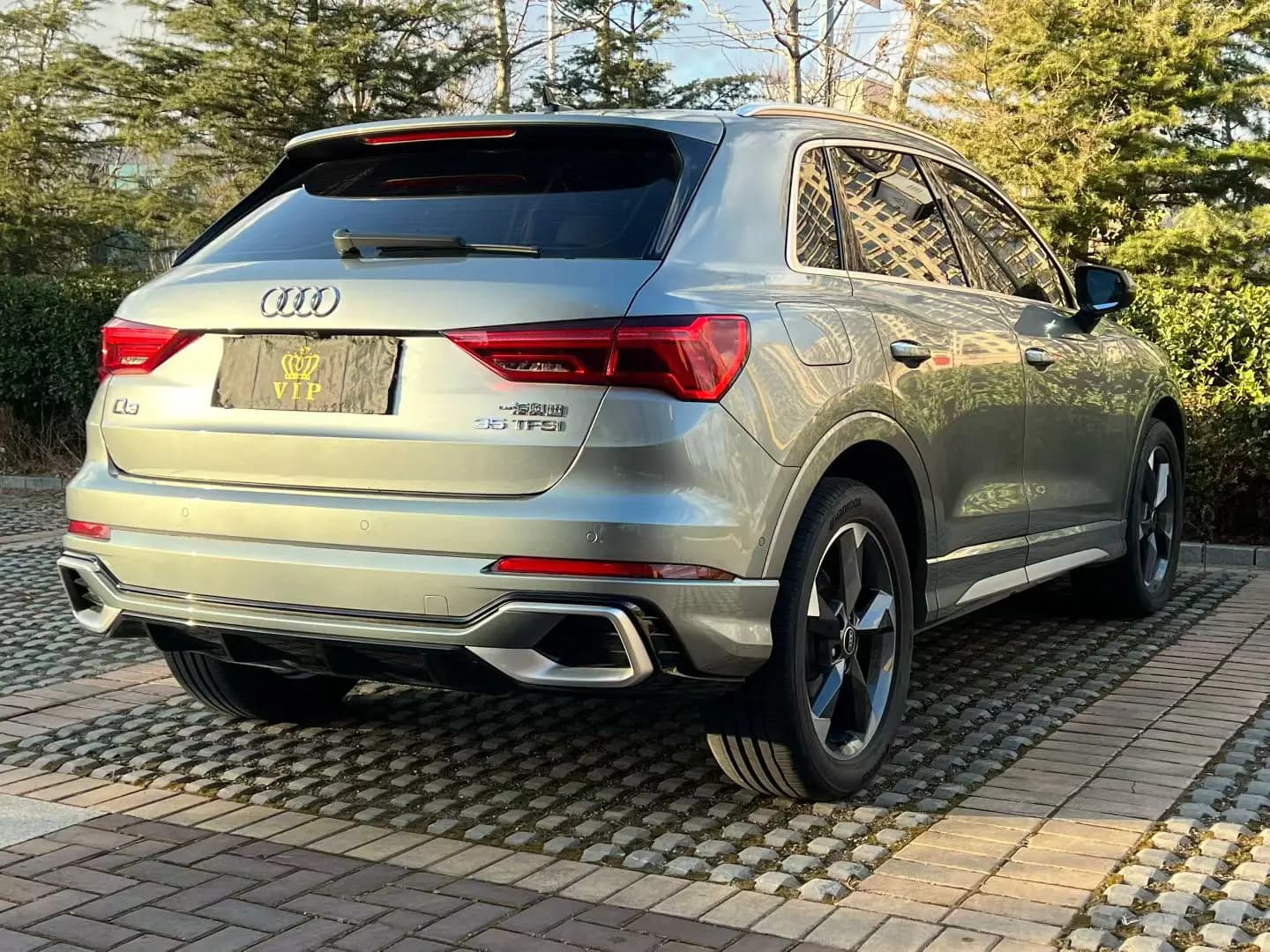 Audi Q3 2023 г. 13000 км. — фото 4