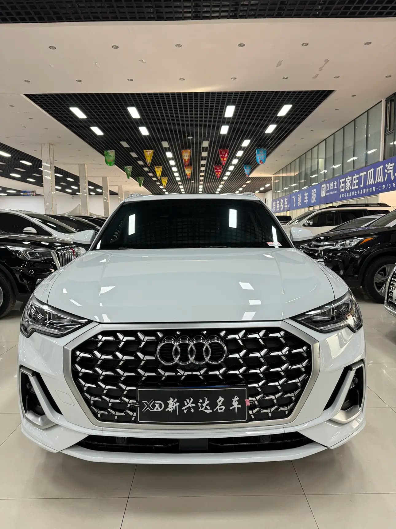 Audi Q3 2024 г. 11000 км. — фото 2