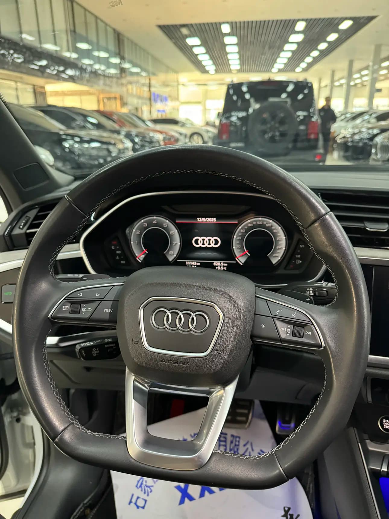 Audi Q3 2024 г. 11000 км. — фото 14