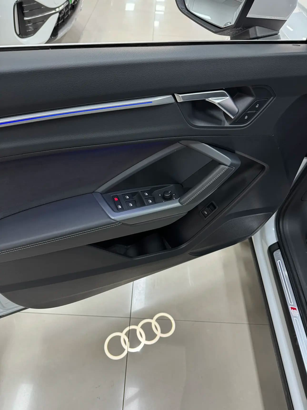 Audi Q3 2024 г. 11000 км. — фото 17